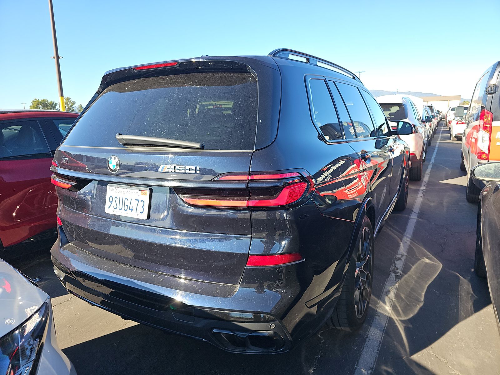 2026 BMW X7 M60i AWD