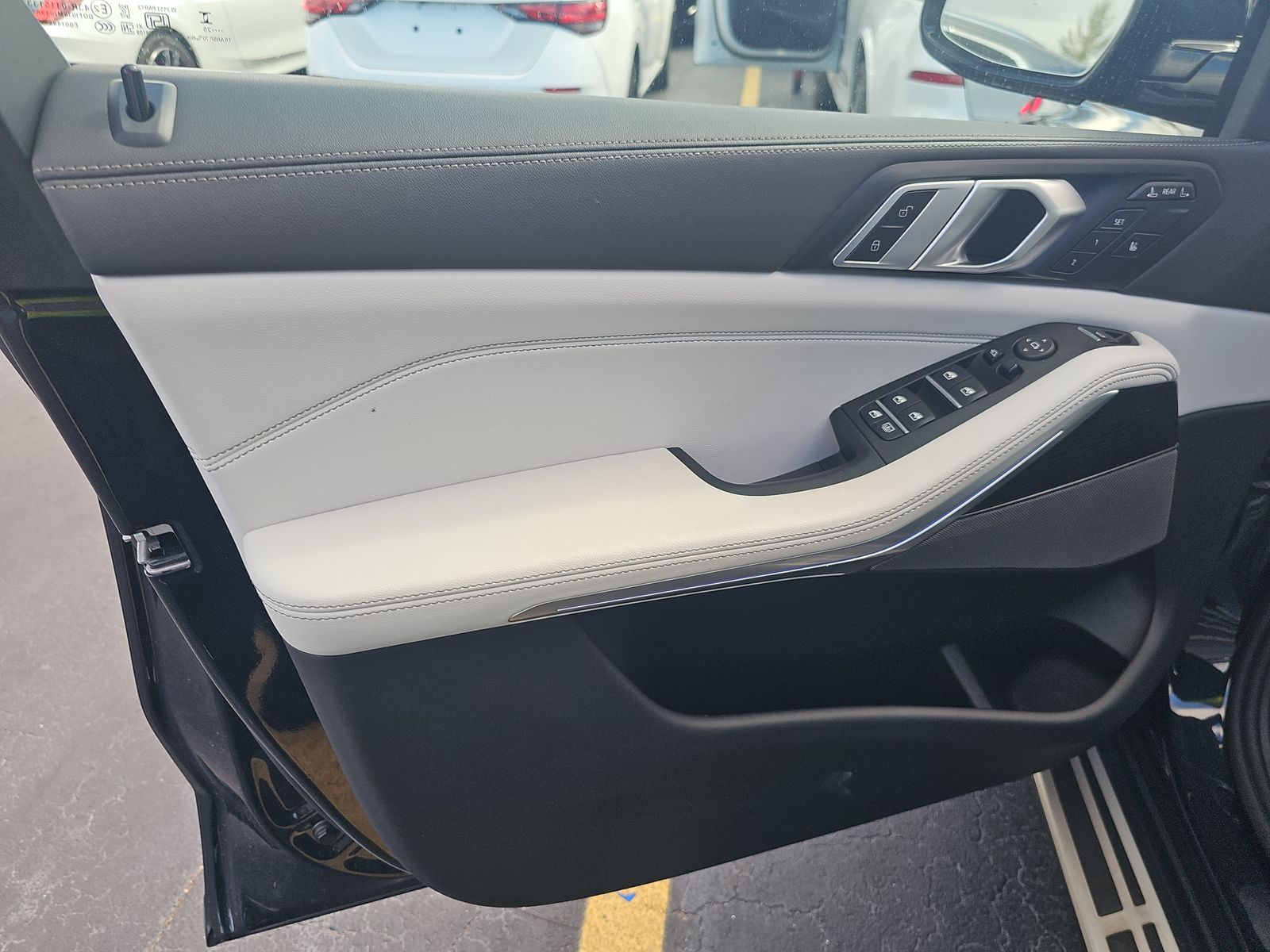 2026 BMW X7 xDrive40i AWD