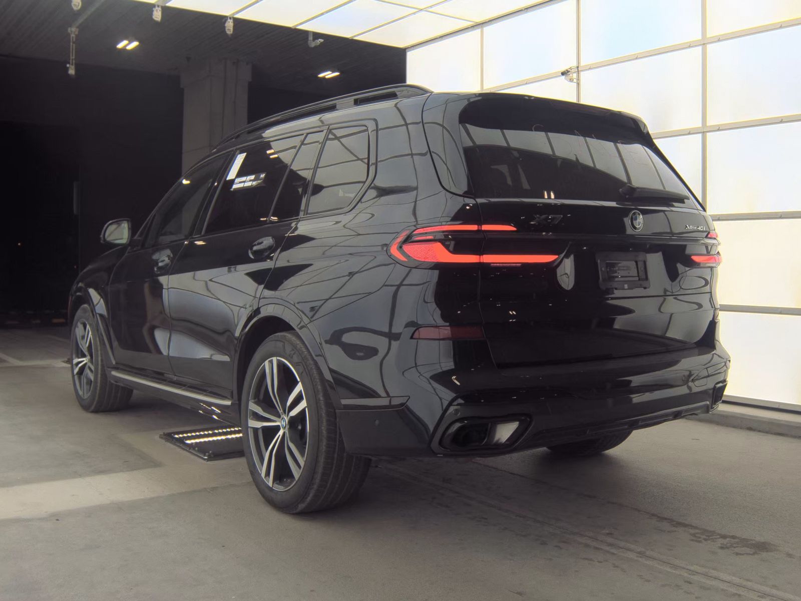 2026 BMW X7 xDrive40i AWD