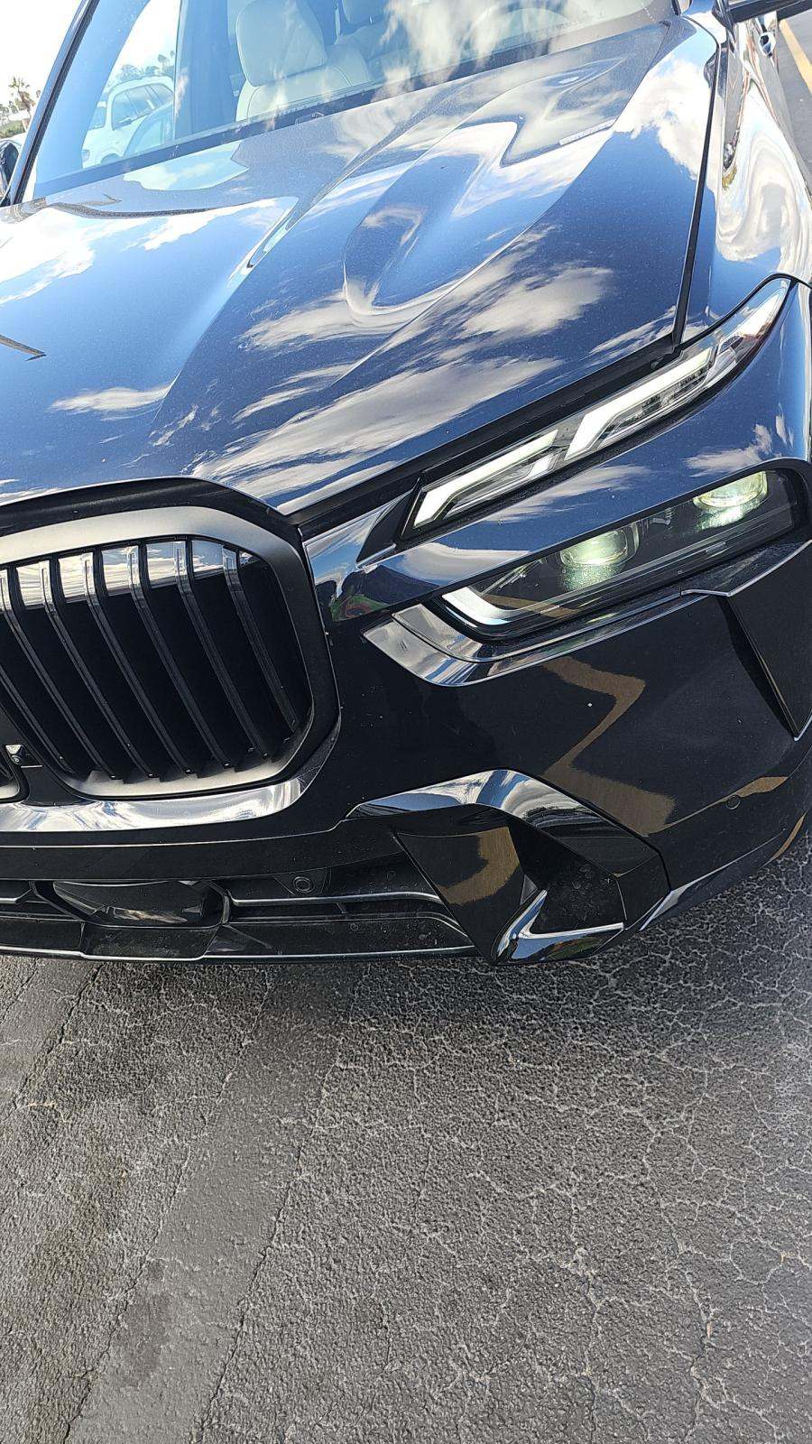 2026 BMW X7 xDrive40i AWD