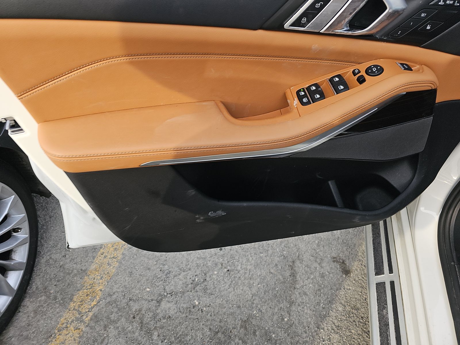 2026 BMW X7 xDrive40i AWD