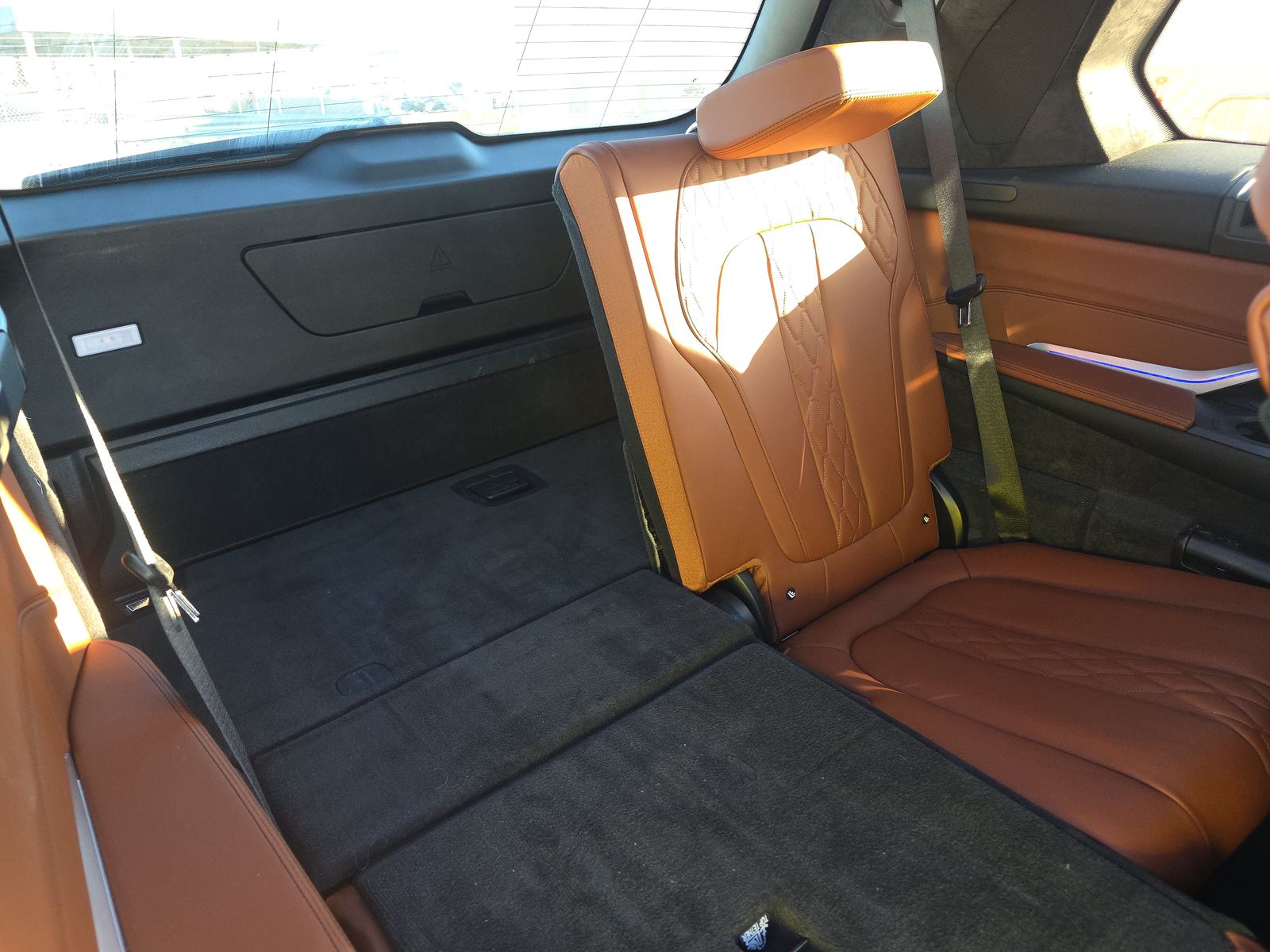 2026 BMW X7 M60i AWD