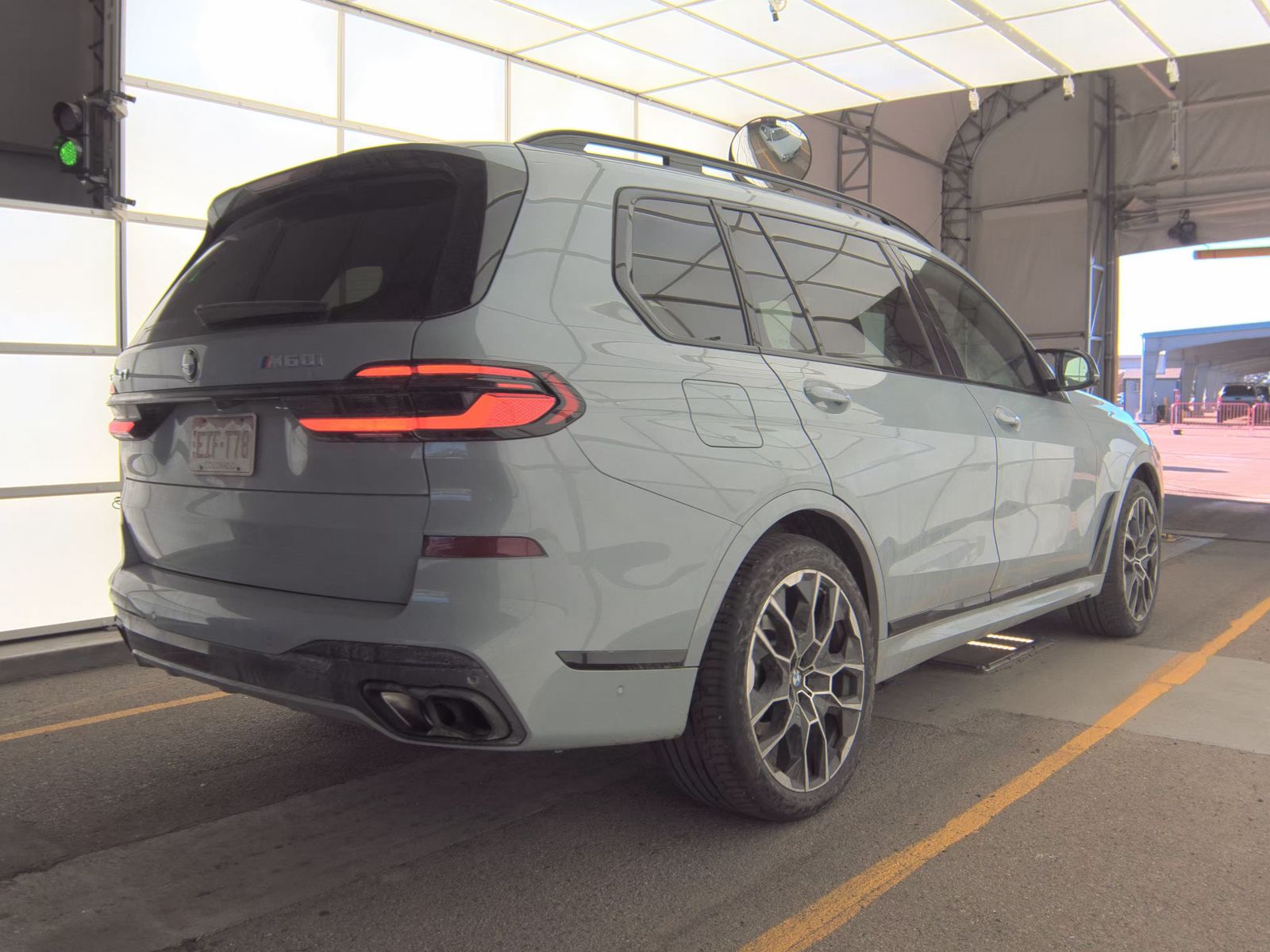 2026 BMW X7 M60i AWD