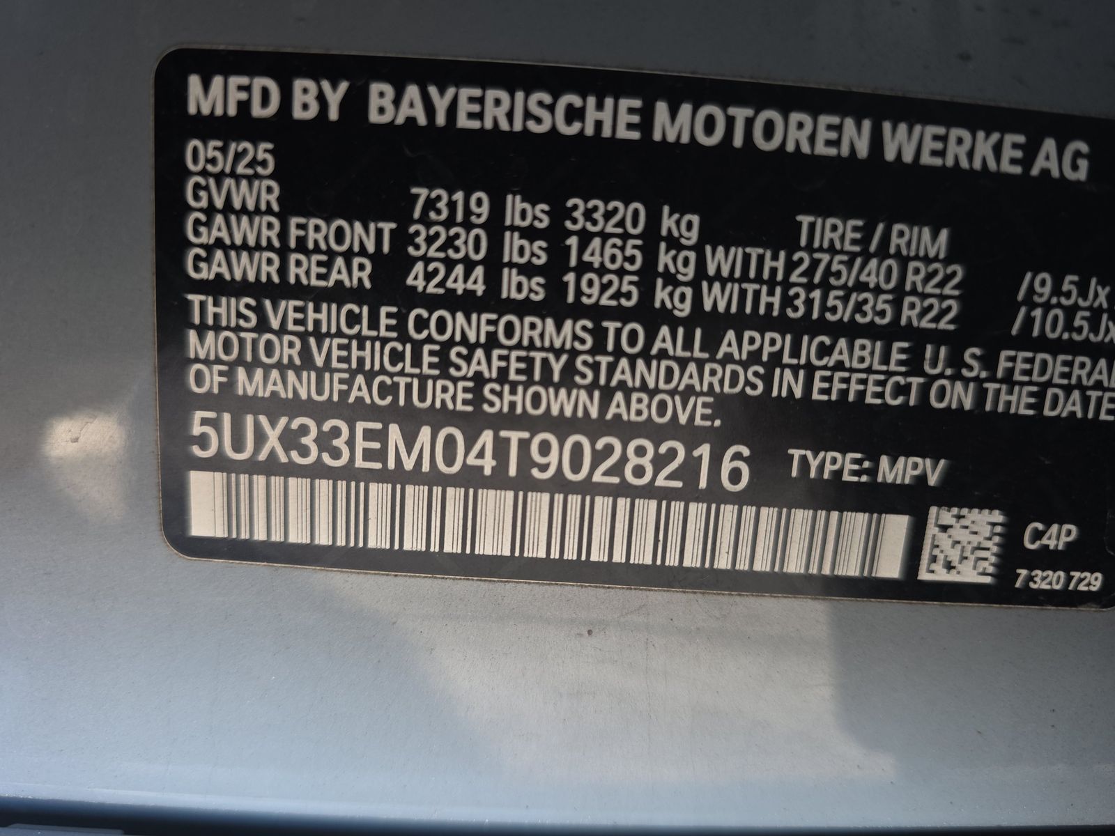 2026 BMW X7 M60i AWD