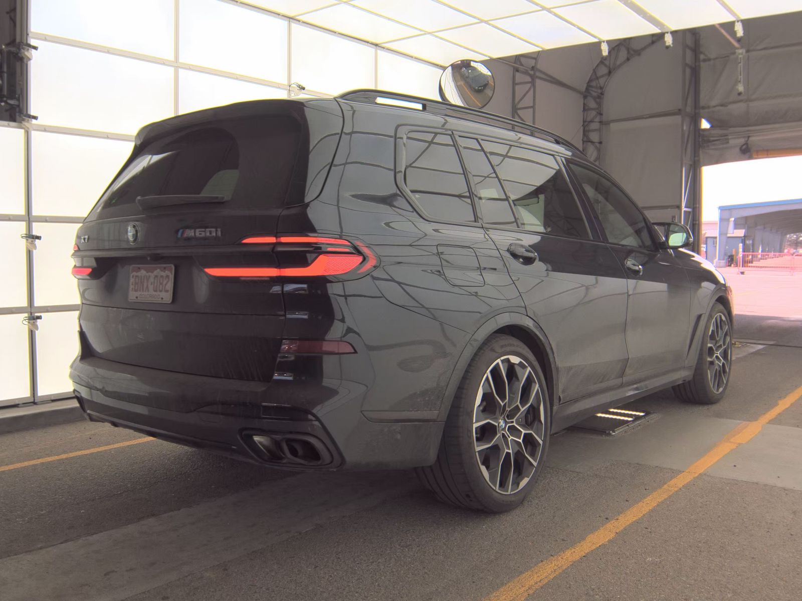 2026 BMW X7 M60i AWD