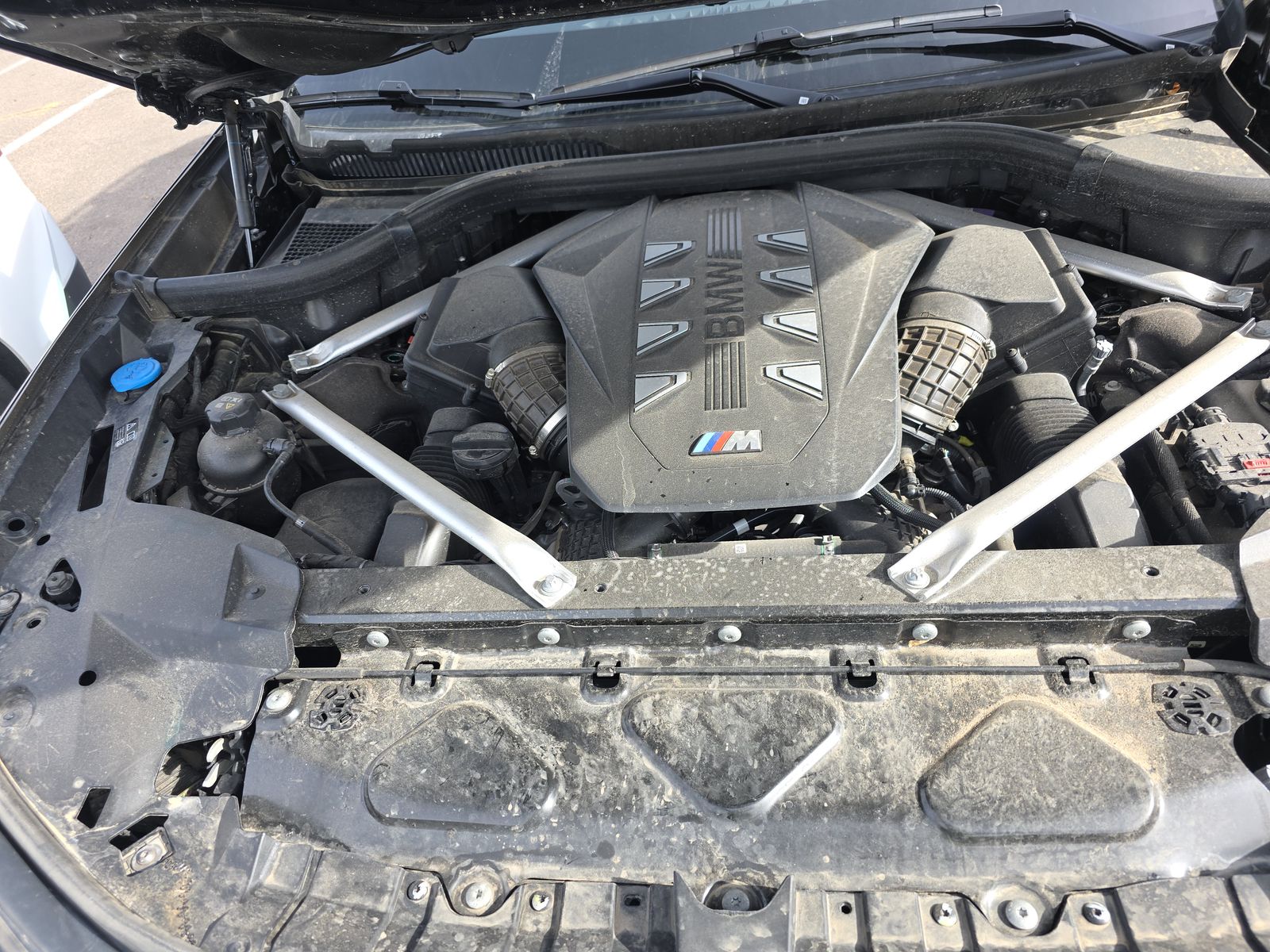 2026 BMW X7 M60i AWD