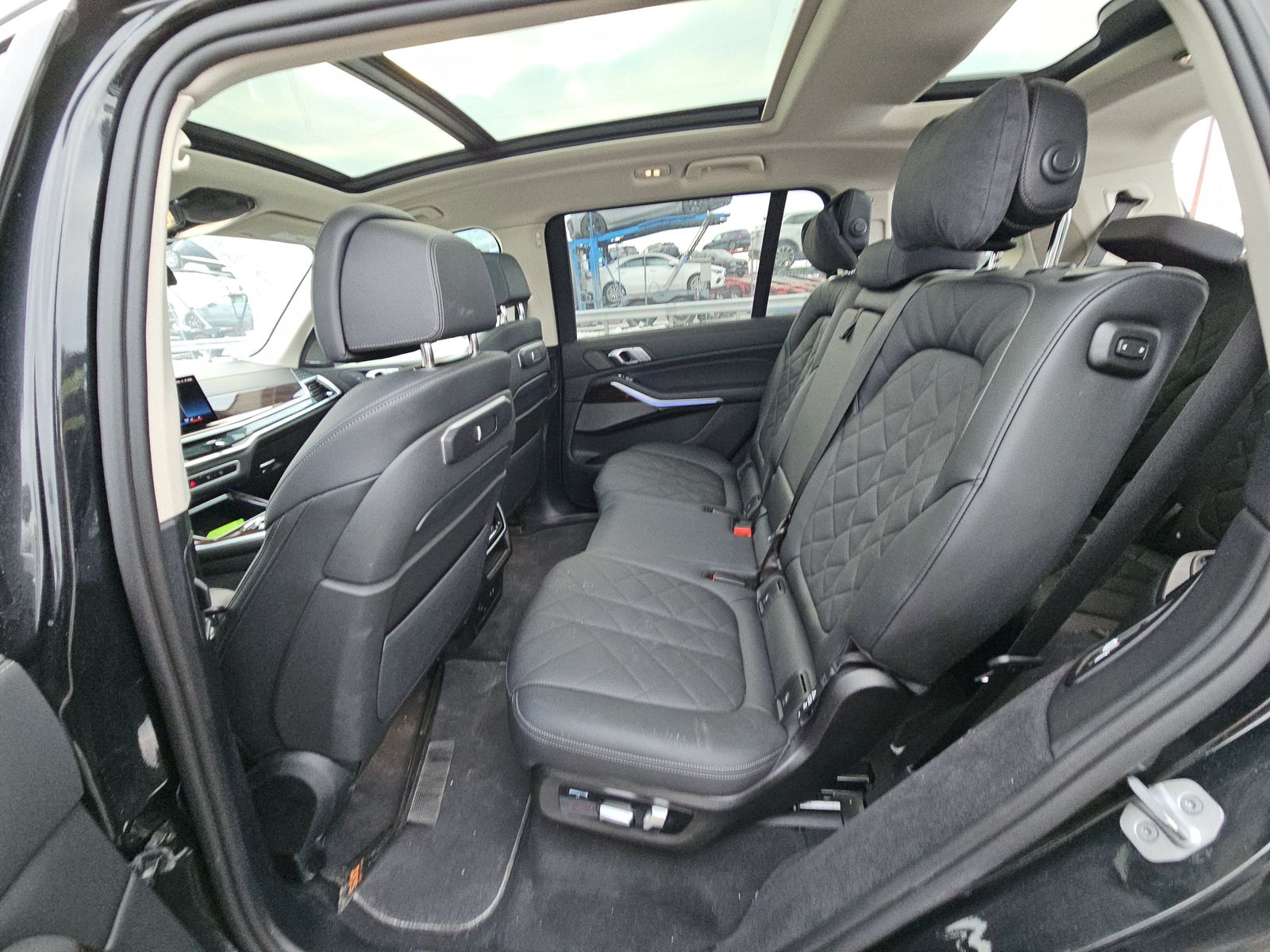 2026 BMW X7 xDrive40i AWD