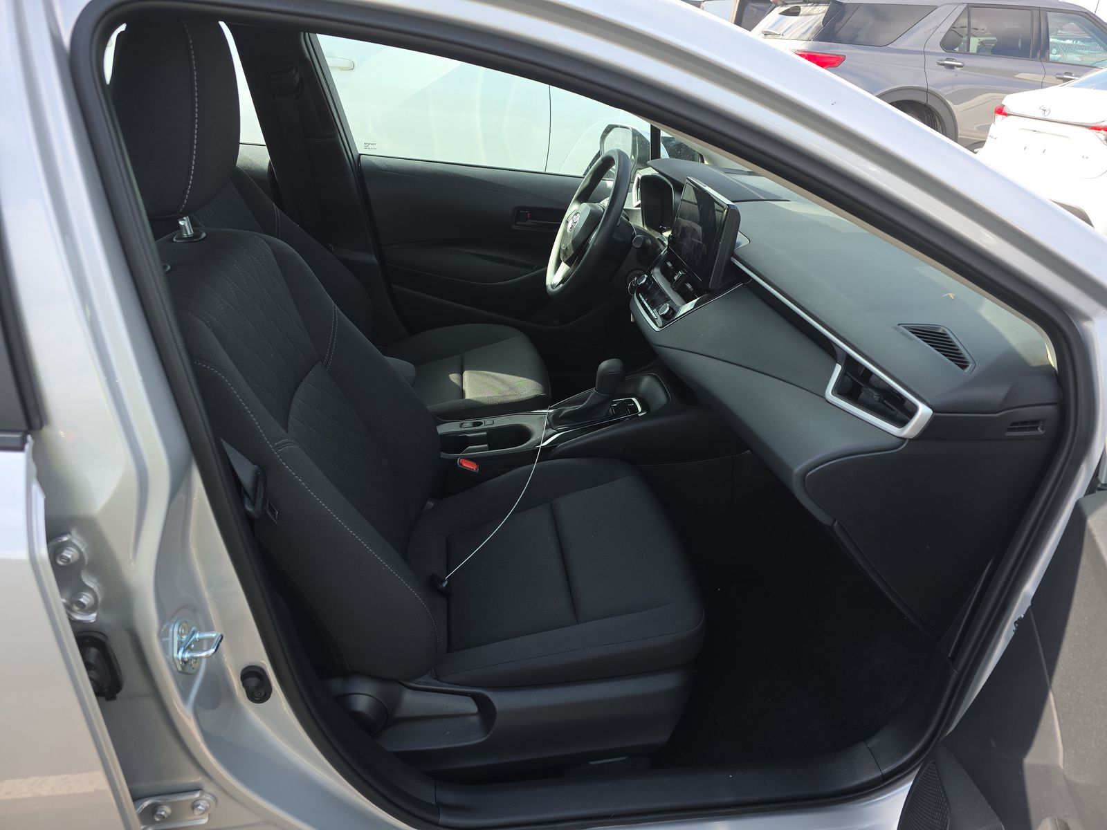 2025 Toyota Corolla LE FWD