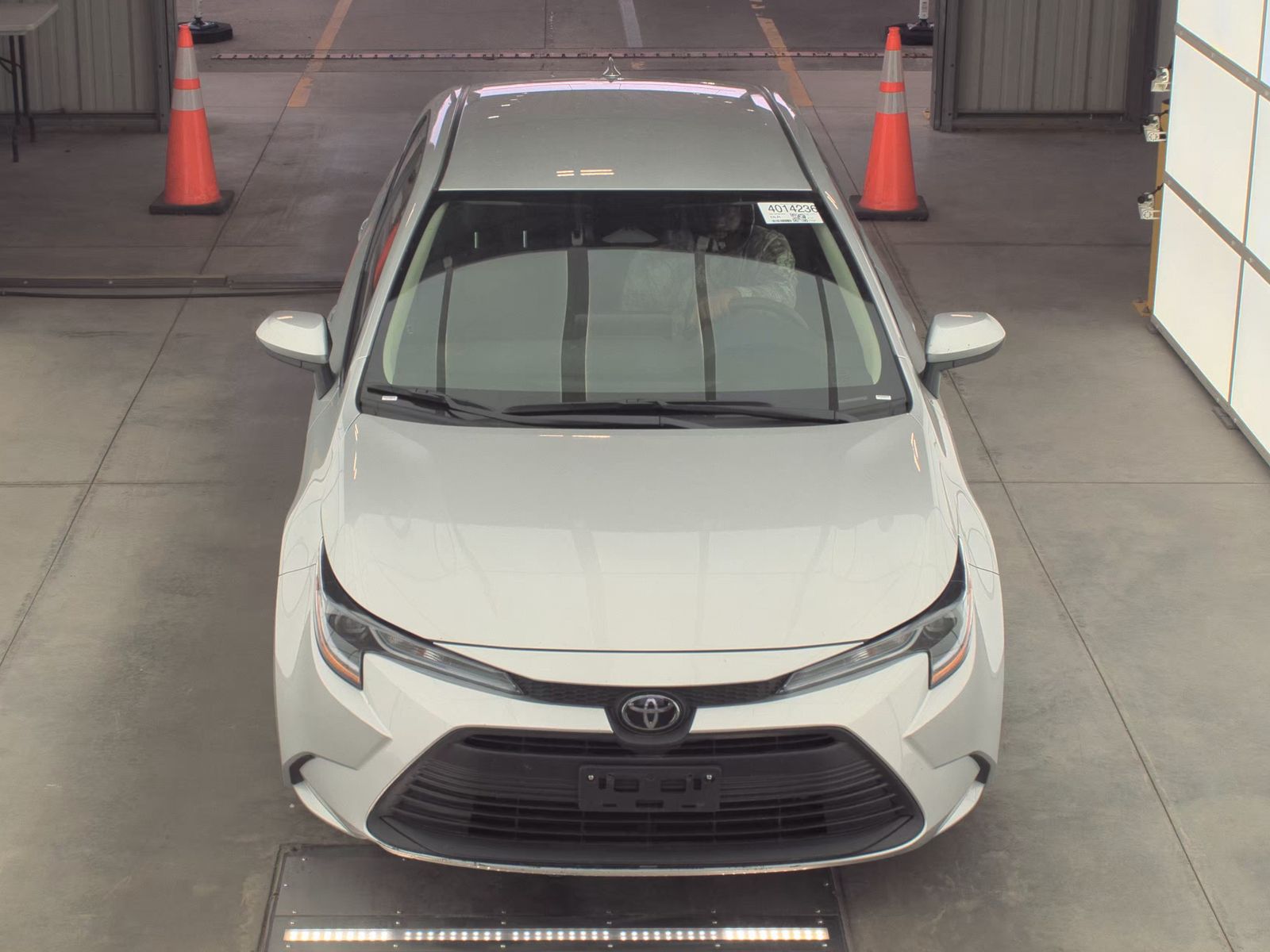 2025 Toyota Corolla LE FWD