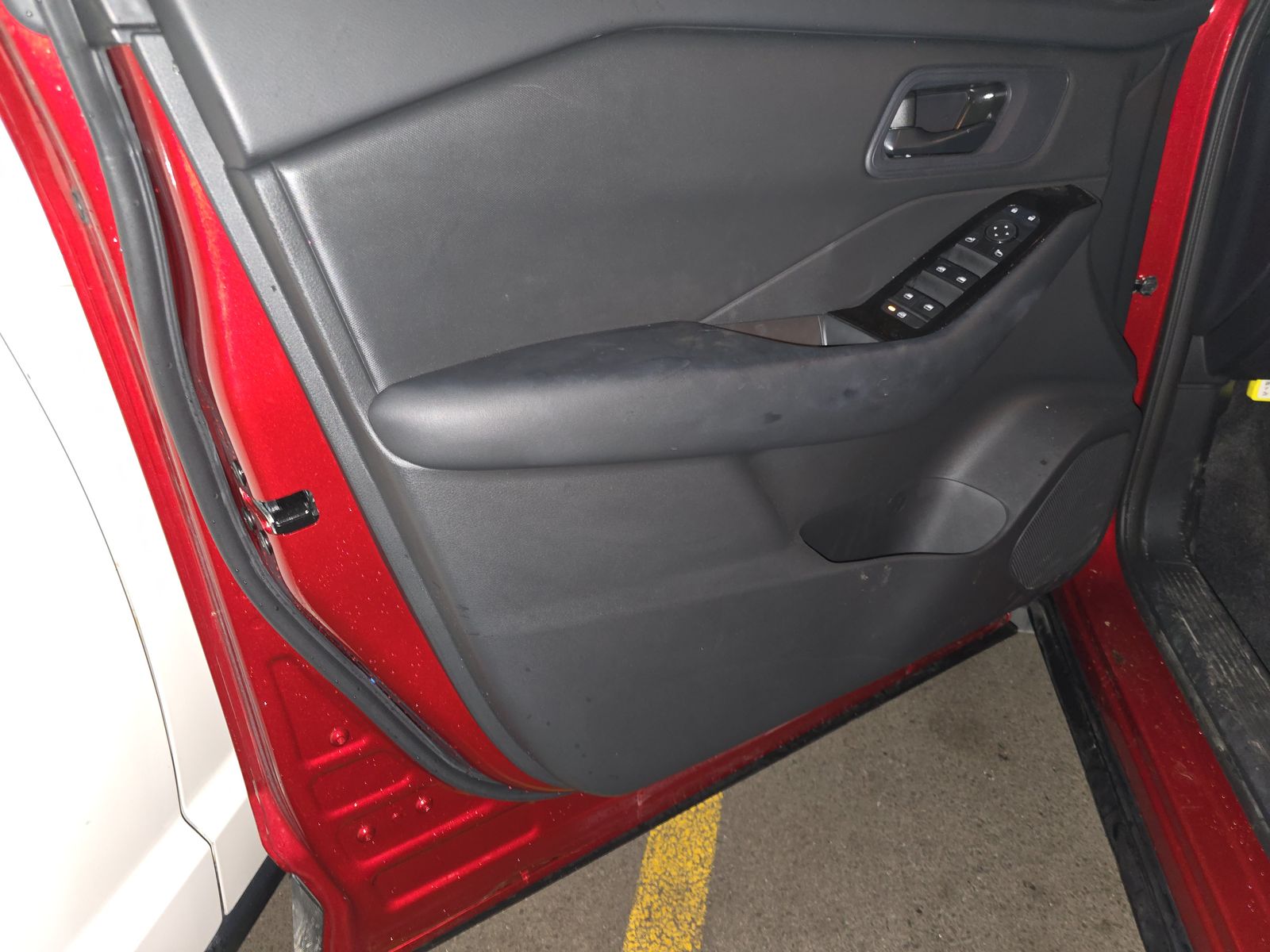 2025 Nissan Rogue S FWD