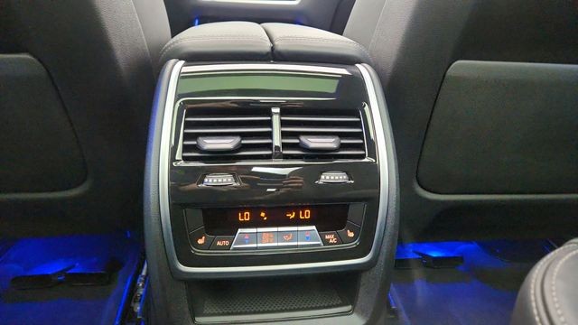 2024 BMW X7 xDrive40i AWD