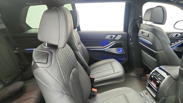 2024 BMW X7 xDrive40i AWD