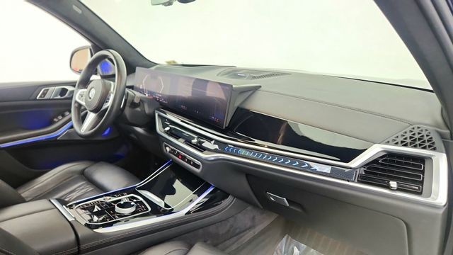 2024 BMW X7 xDrive40i AWD