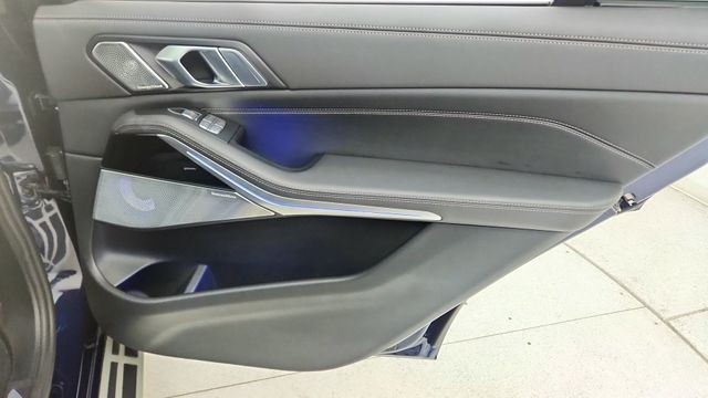 2024 BMW X7 xDrive40i AWD