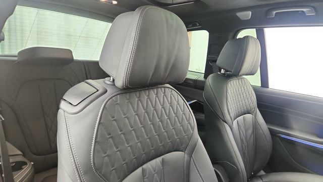 2024 BMW X7 xDrive40i AWD