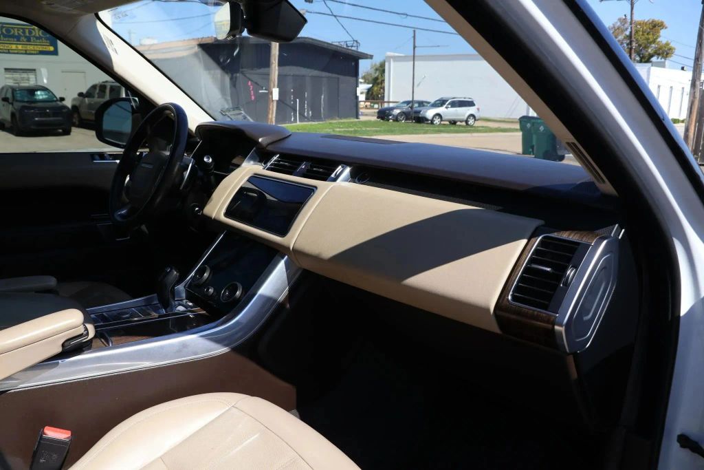 2022 Land Rover Range Rover Sport HSE Silver Edition AWD