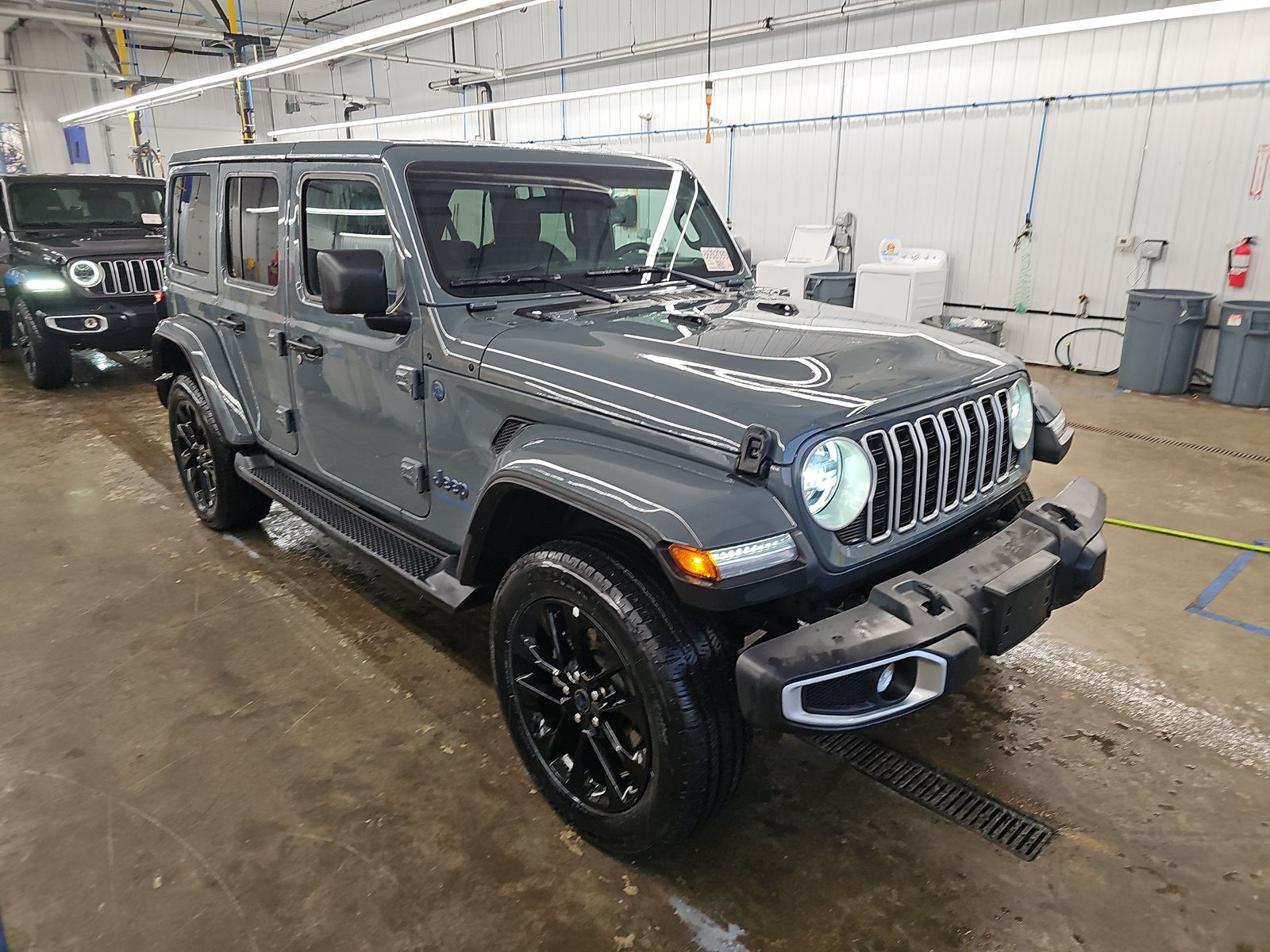 JEEP WRANGLER - 4
