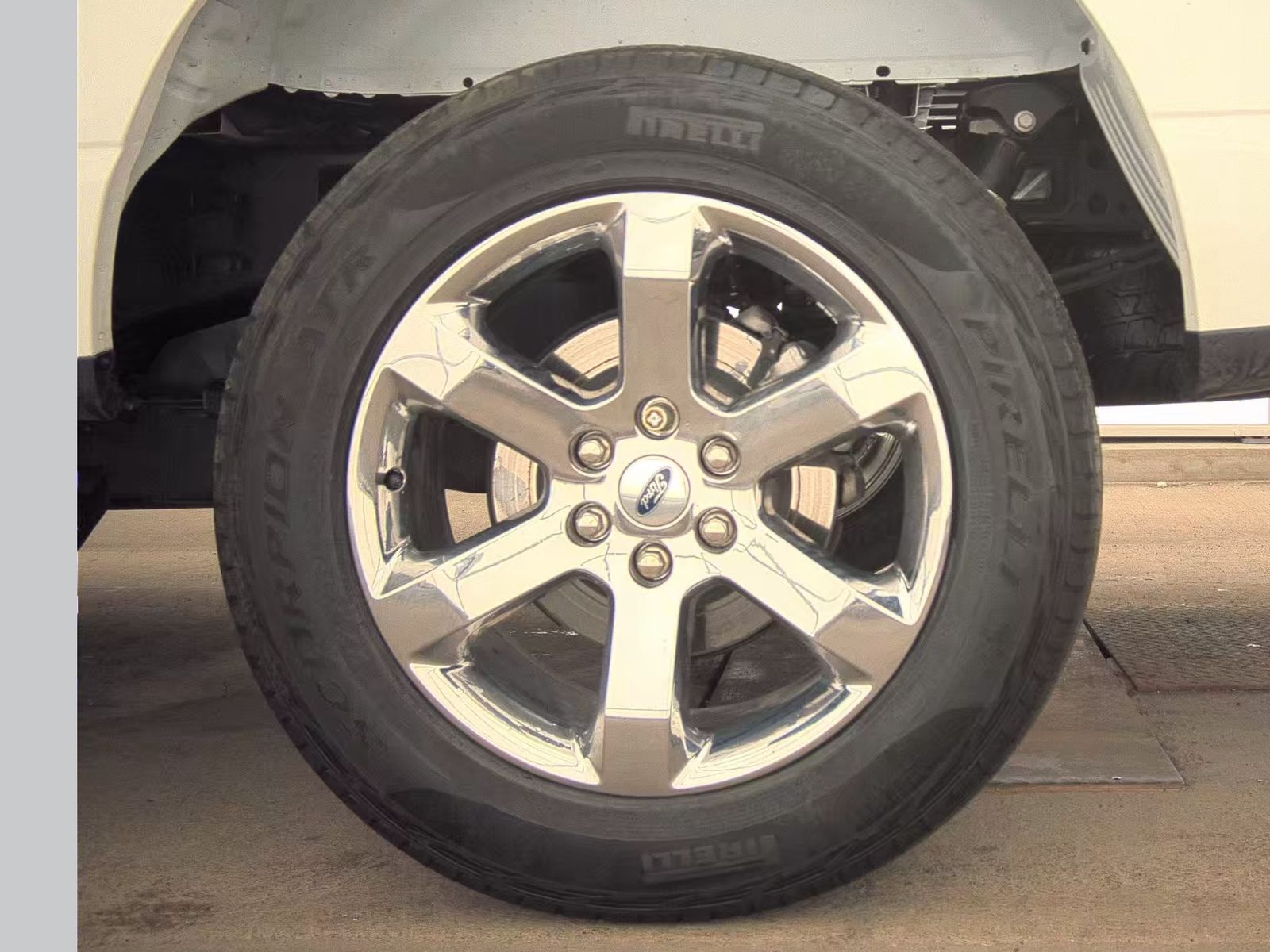 2023 Ford F-150 Hybrid Lariat AWD