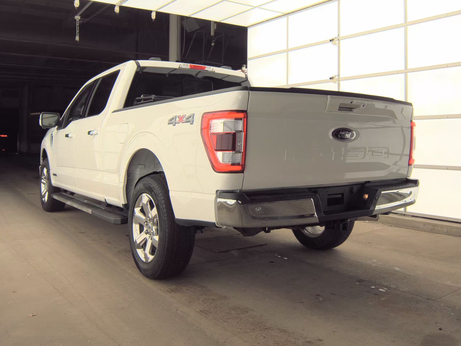 2023 Ford F-150 Hybrid Lariat AWD