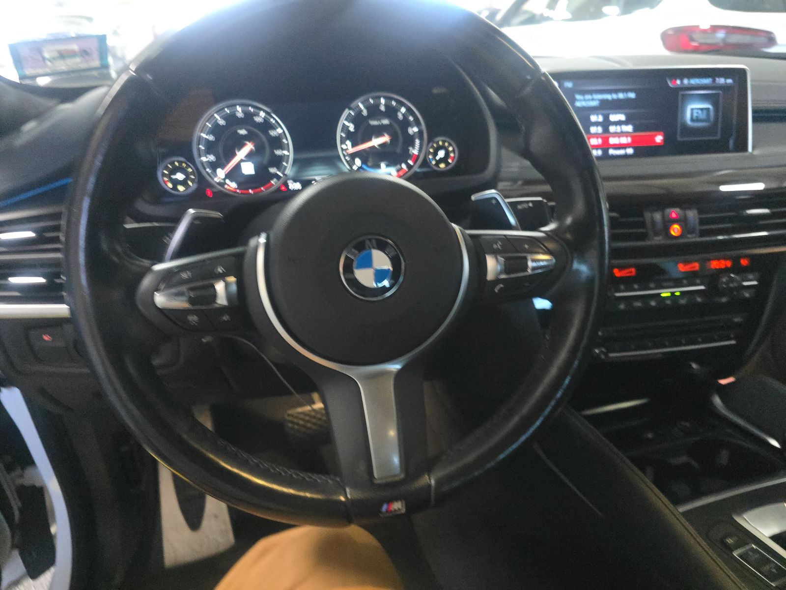 2017 BMW X6 xDrive50i AWD