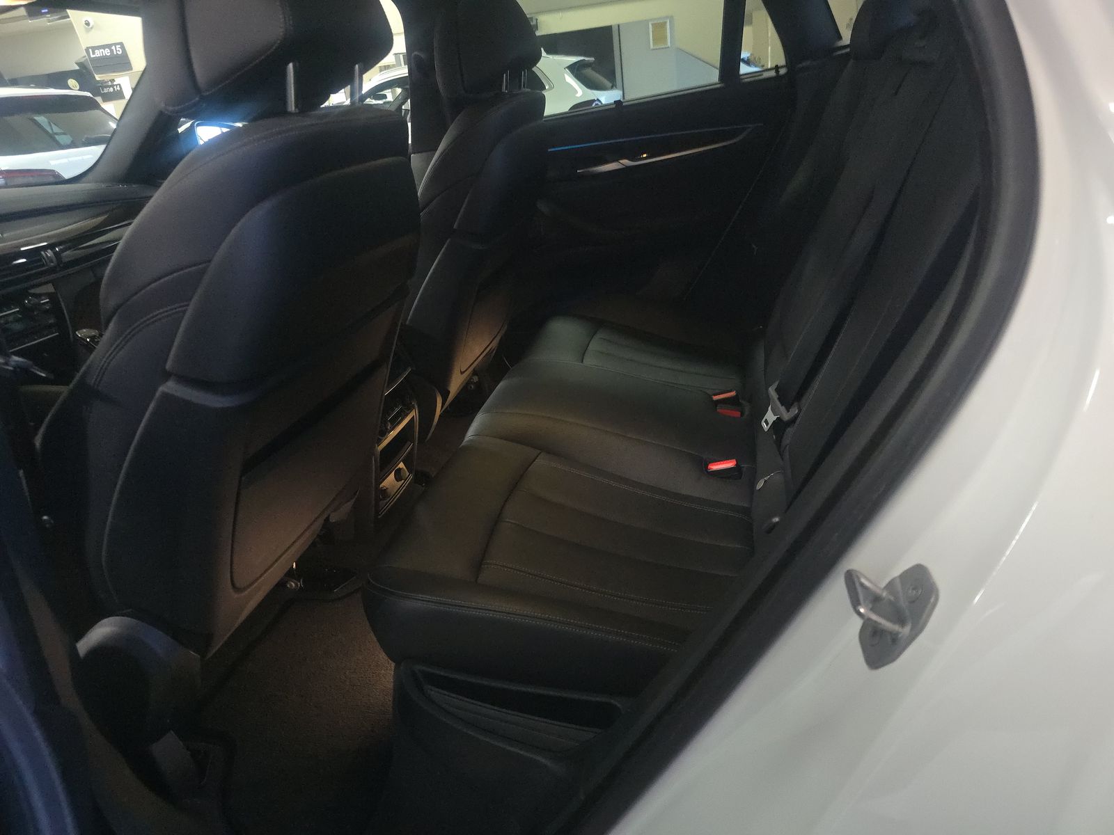 2017 BMW X6 xDrive50i AWD