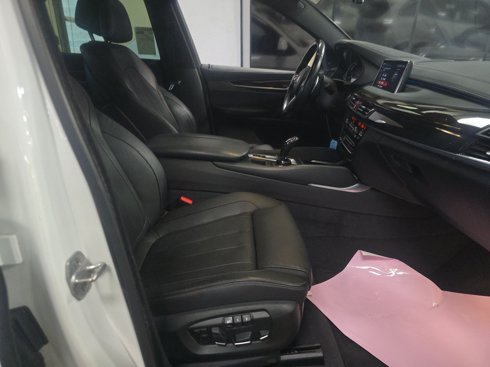 2017 BMW X6 xDrive50i AWD