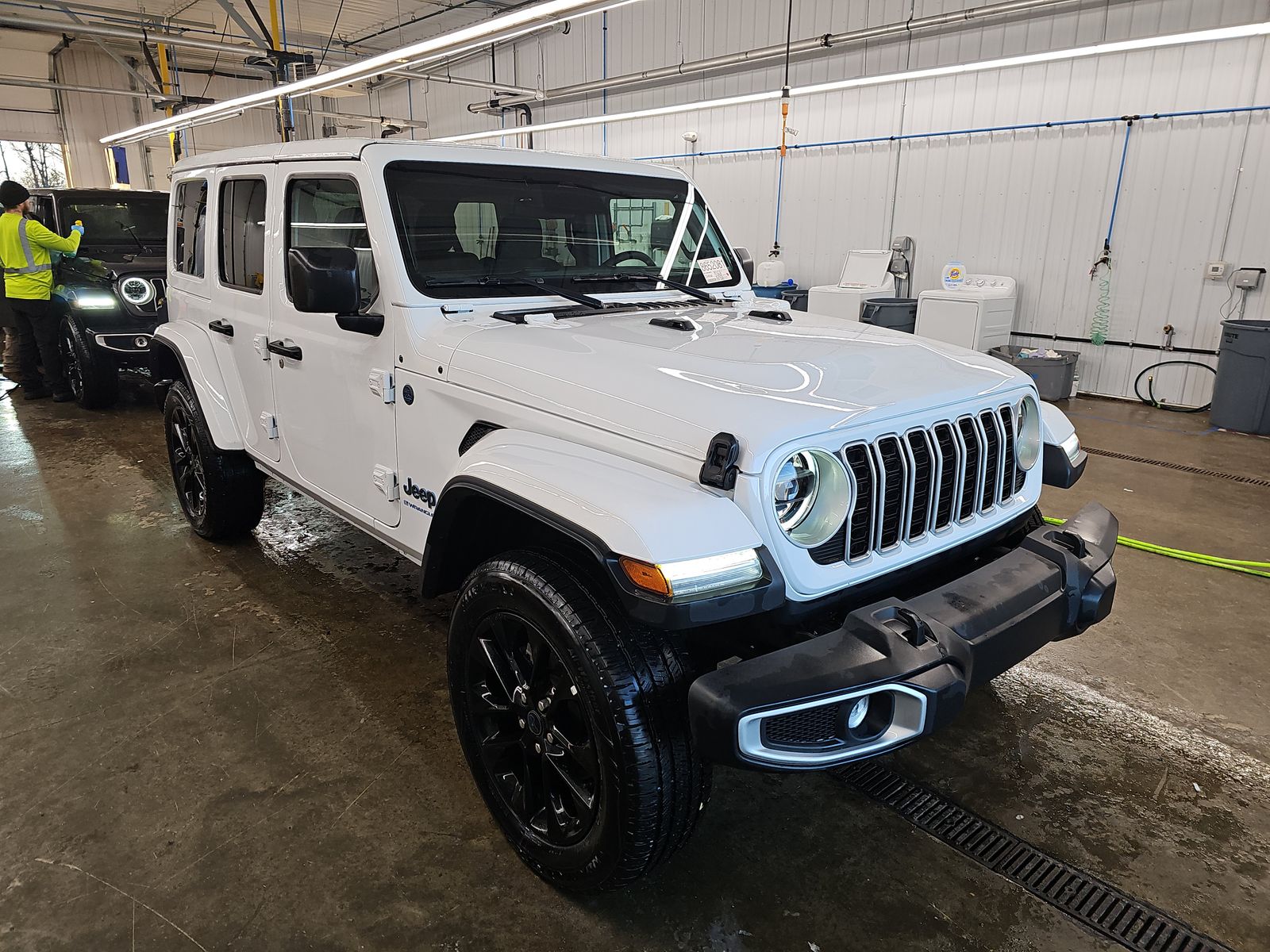 JEEP WRANGLER - 4
