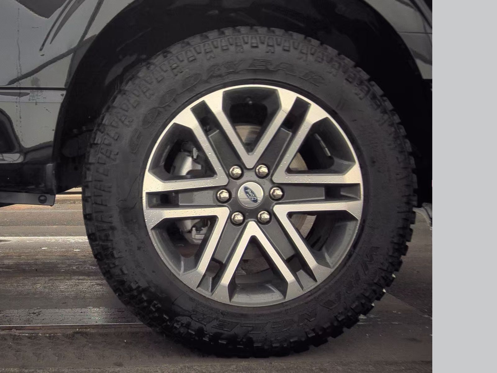 2023 Ford F-150 XL AWD