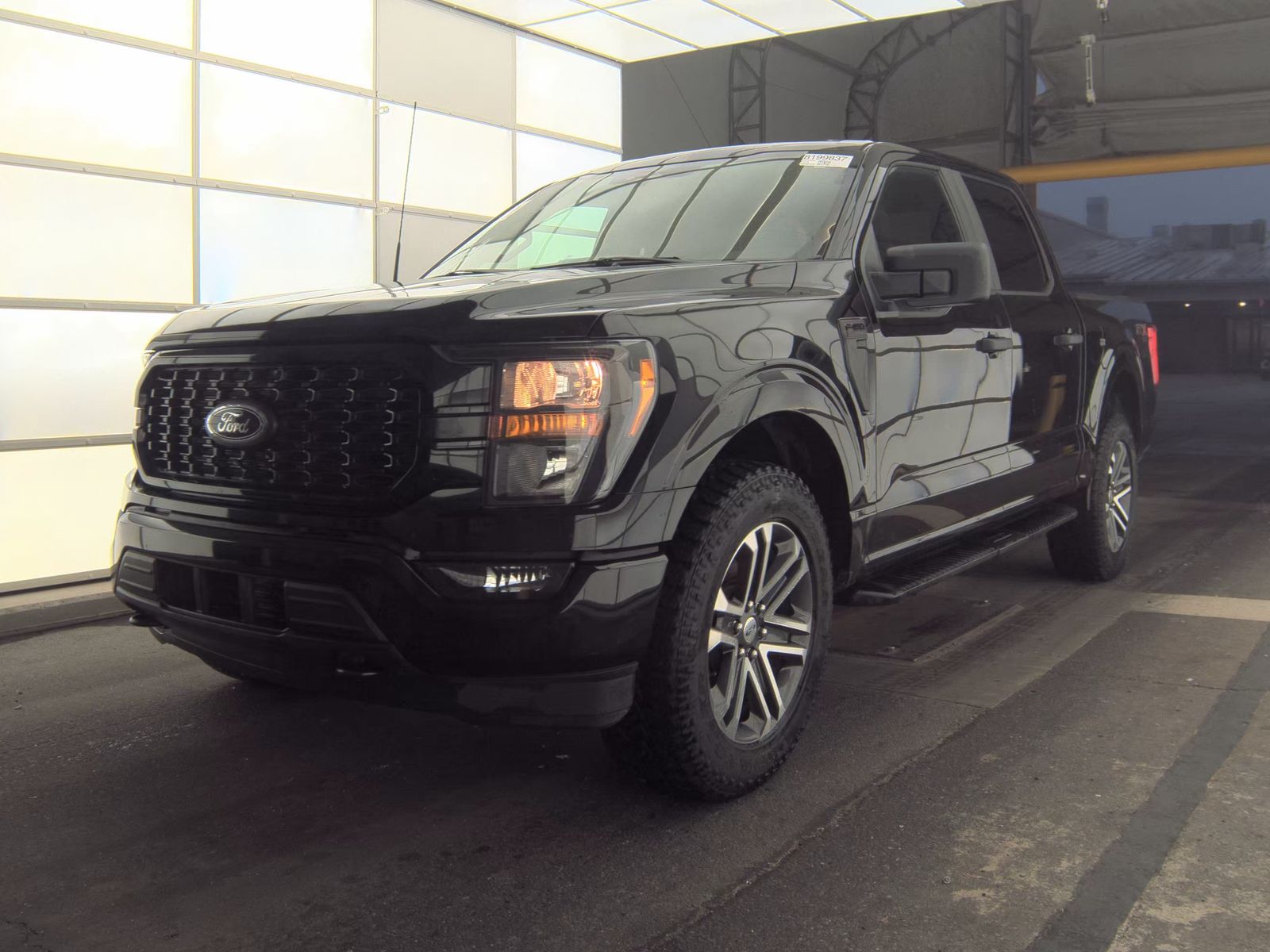 2023 Ford F-150 XL AWD