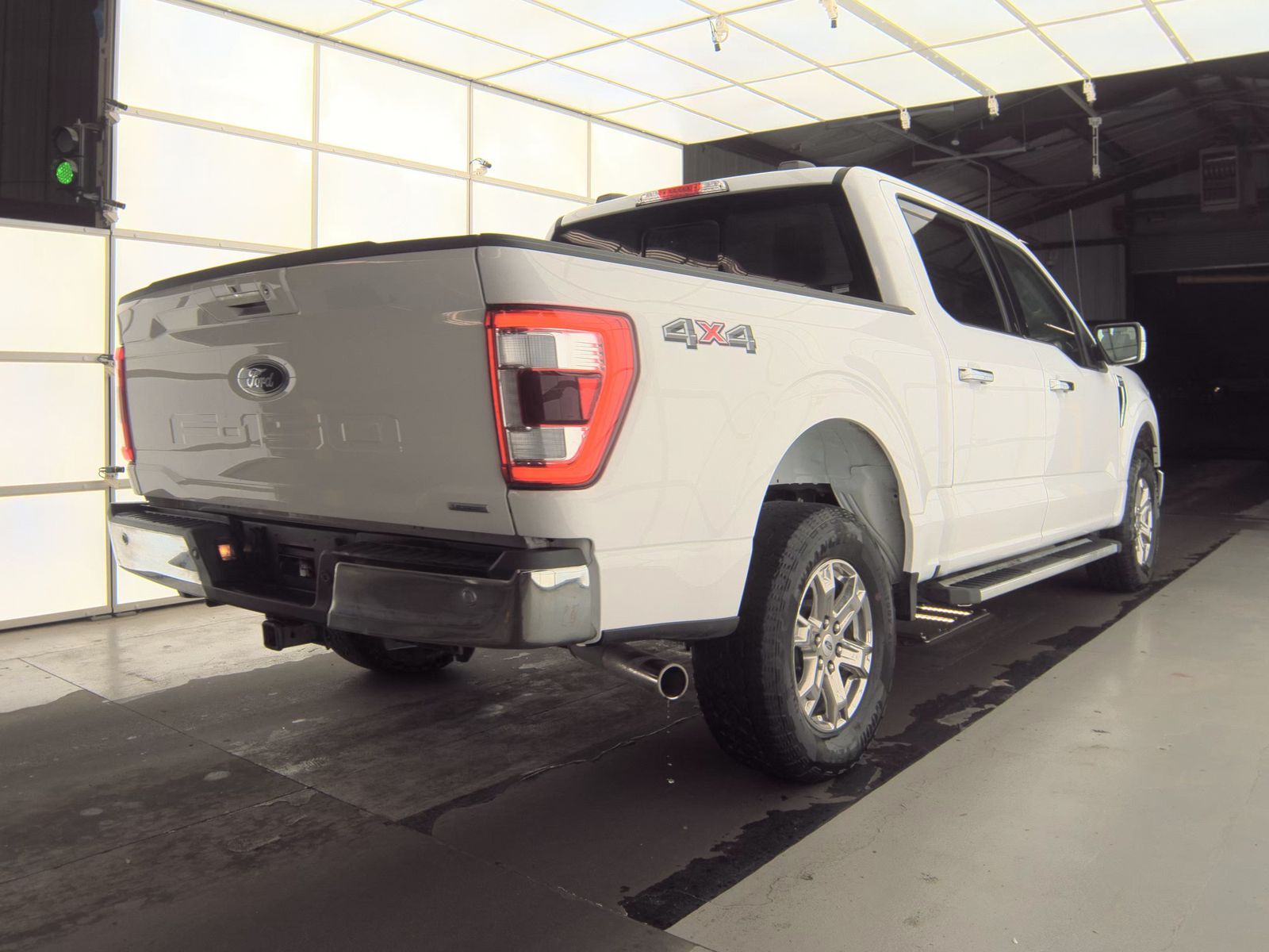 2023 Ford F-150 Lariat AWD