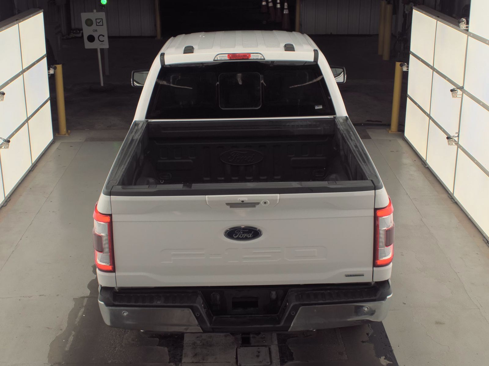 2023 Ford F-150 Lariat AWD