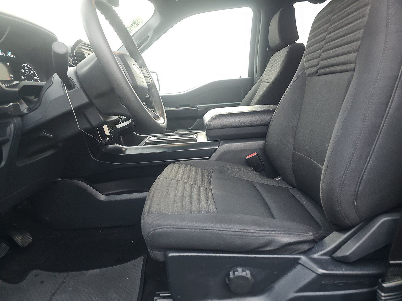 2023 Ford F-150 XL AWD