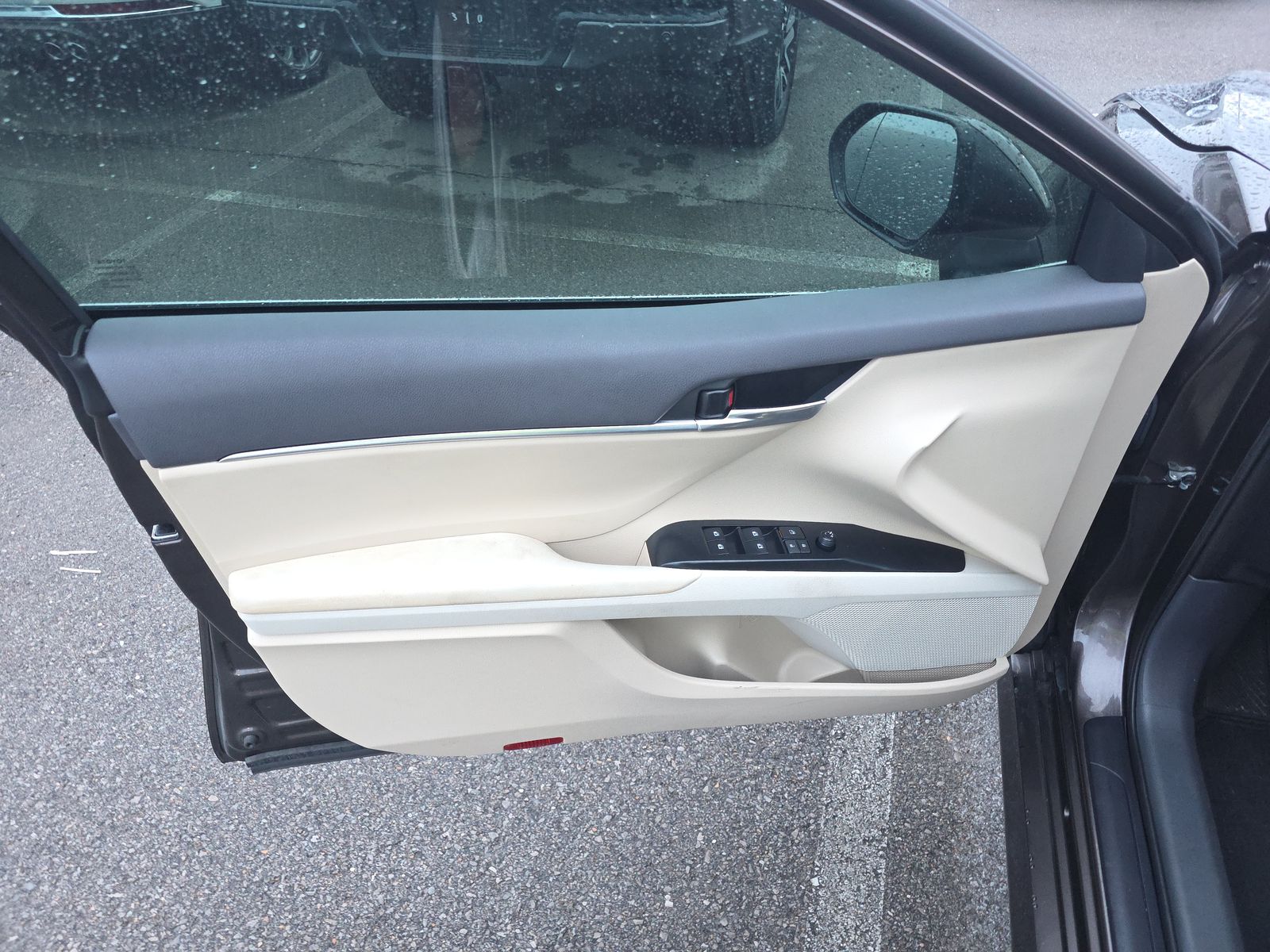 2020 Toyota Camry LE FWD