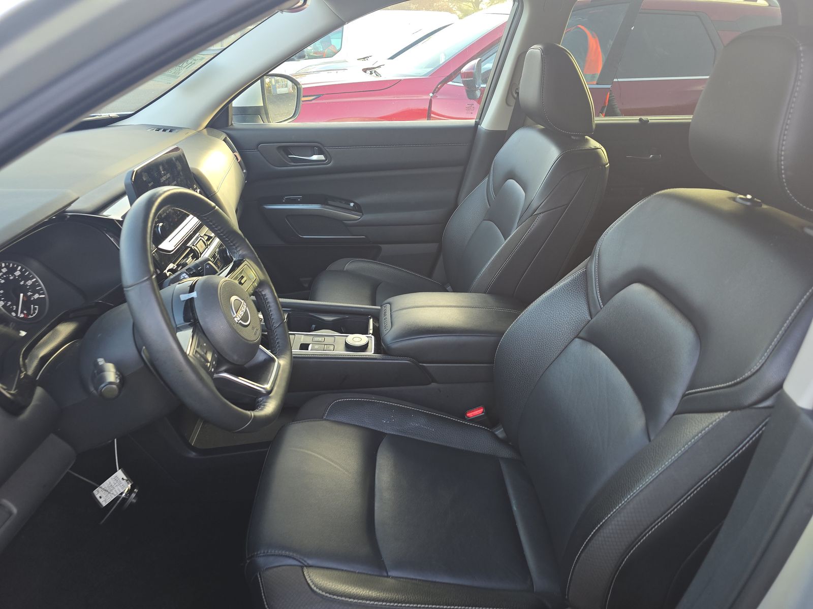 2023 Nissan Pathfinder SL AWD