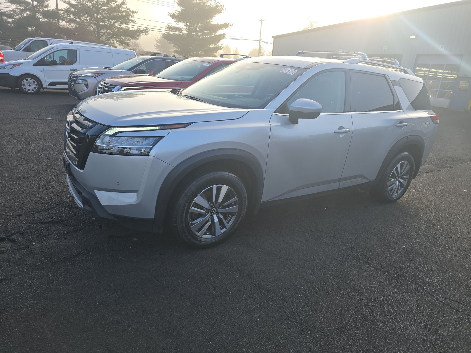 2023 Nissan Pathfinder SL AWD