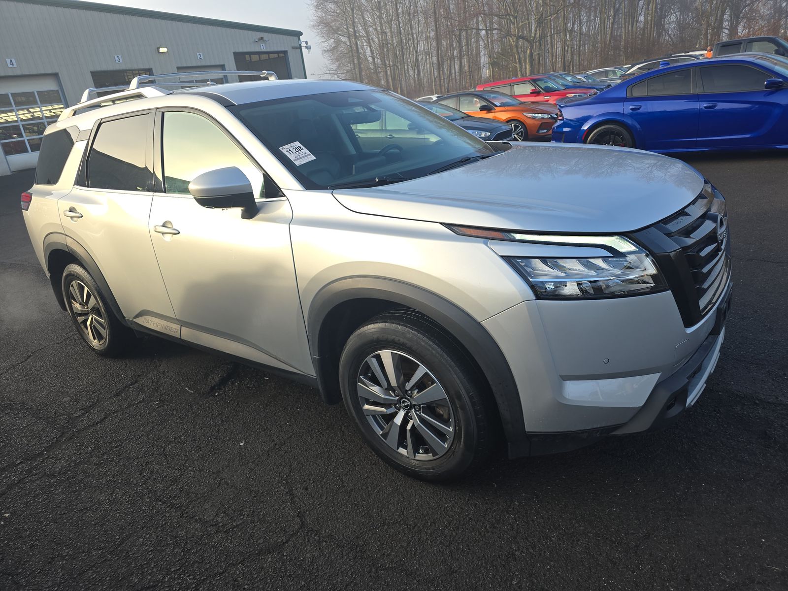 2023 Nissan Pathfinder SL AWD