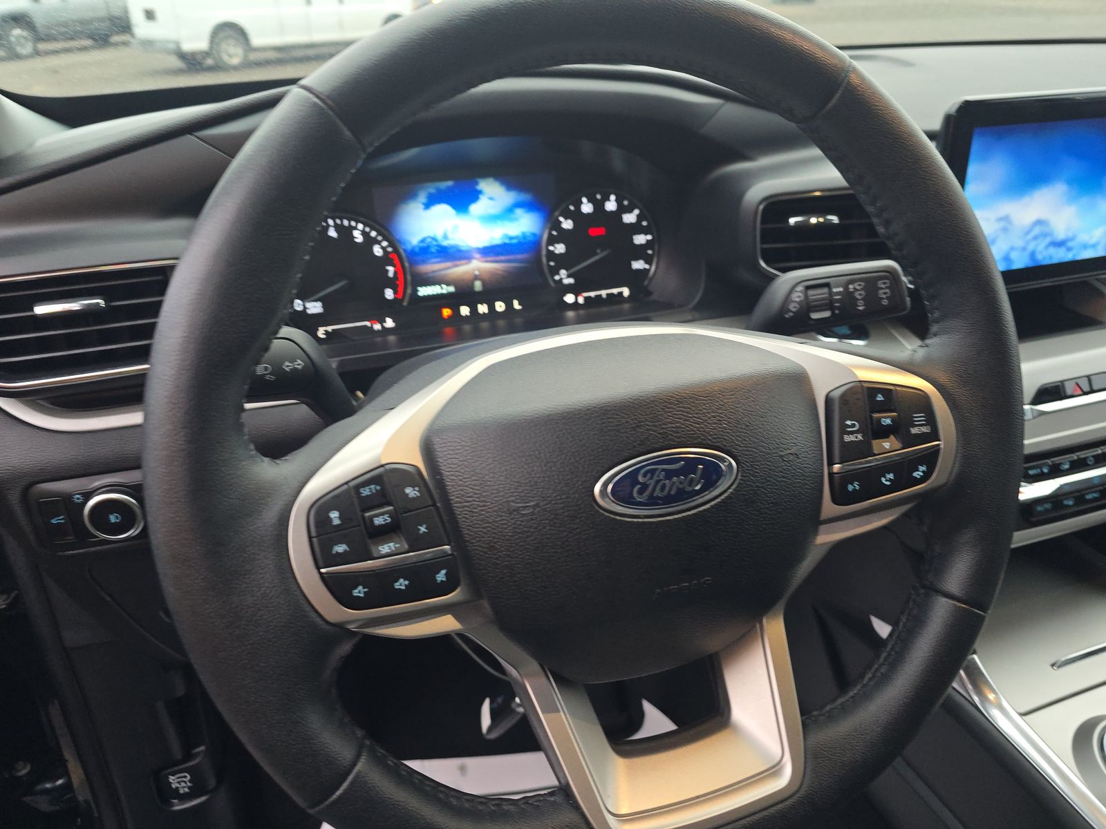 2024 Ford Explorer XLT AWD