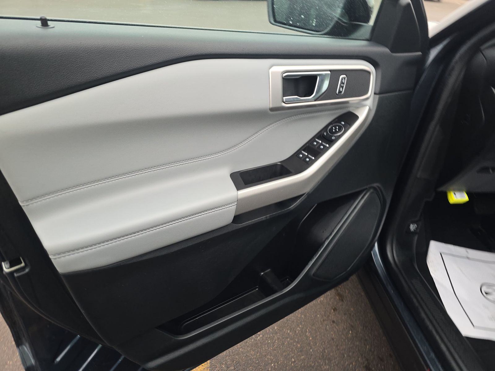 2024 Ford Explorer XLT AWD