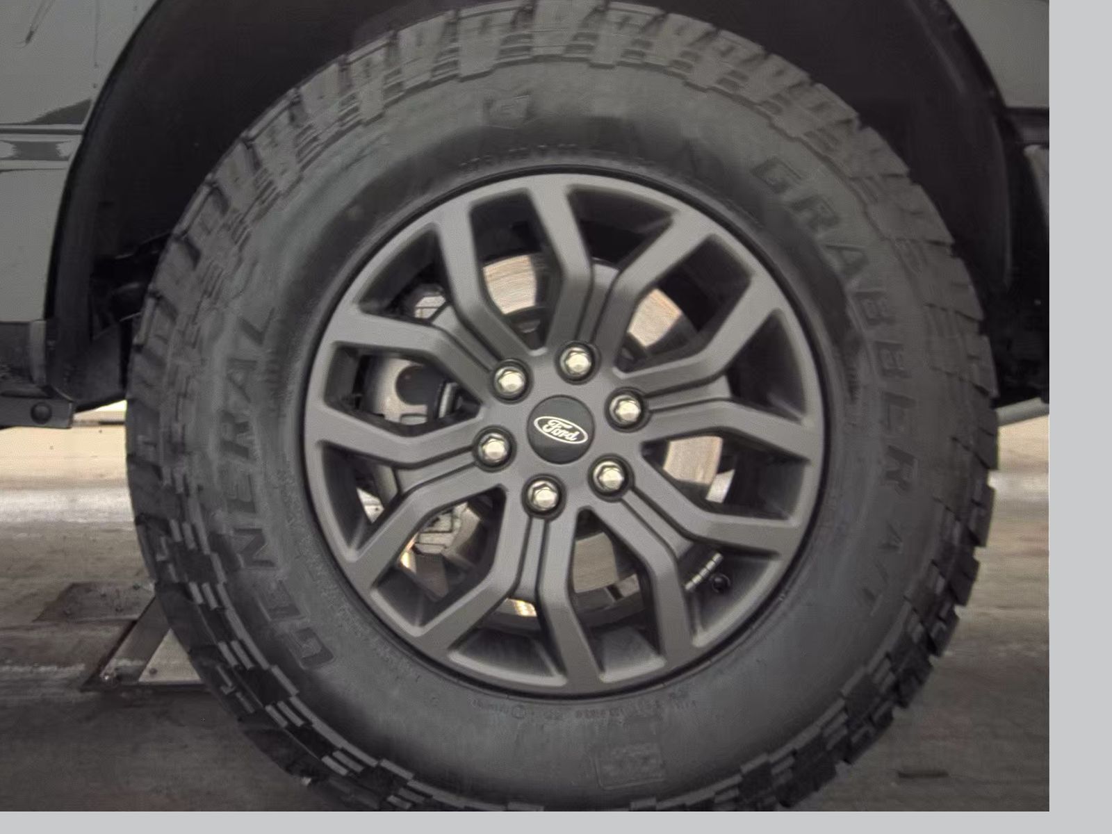 2025 Ford F-150 Tremor AWD