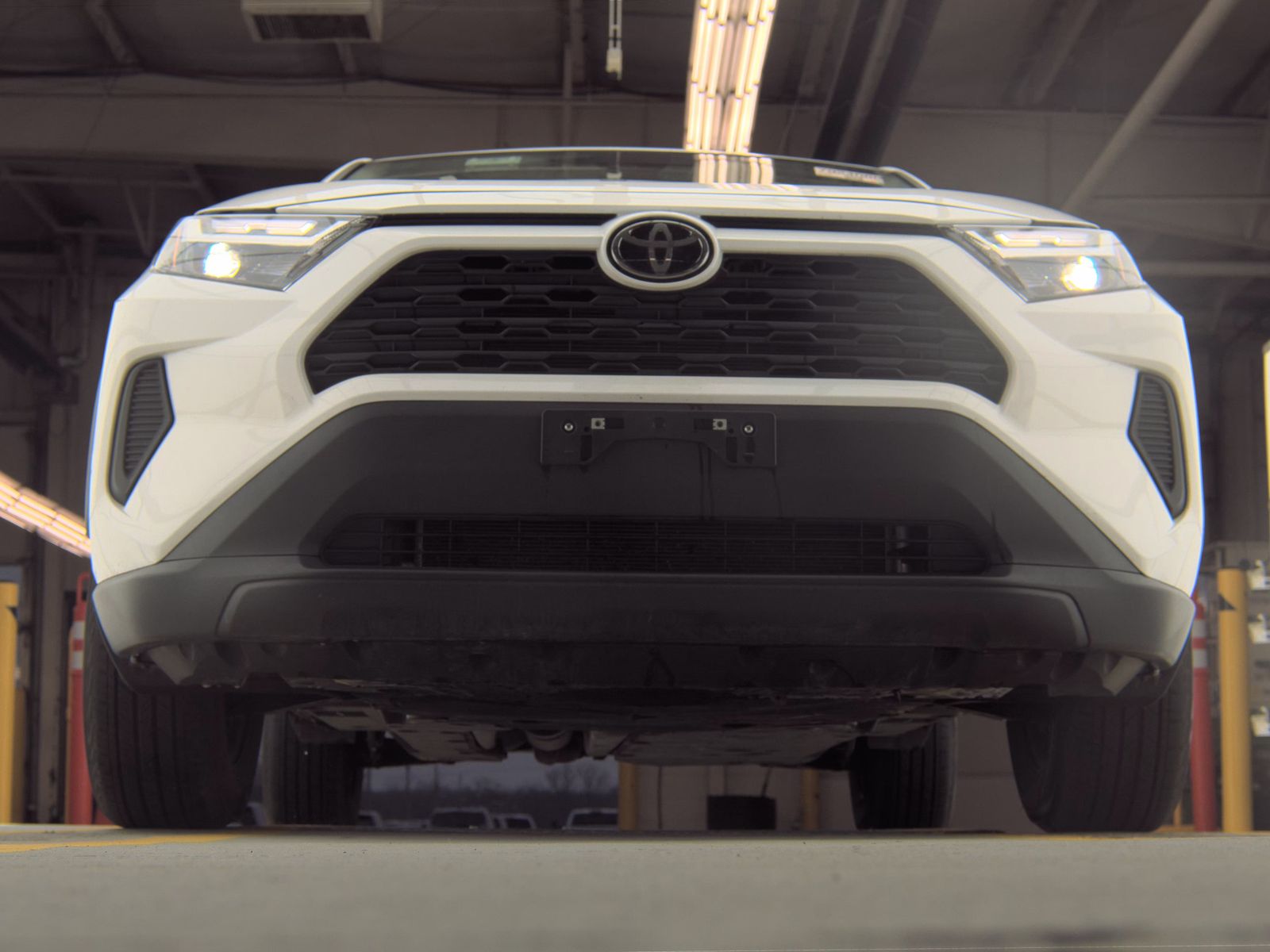2025 Toyota RAV4 LE FWD
