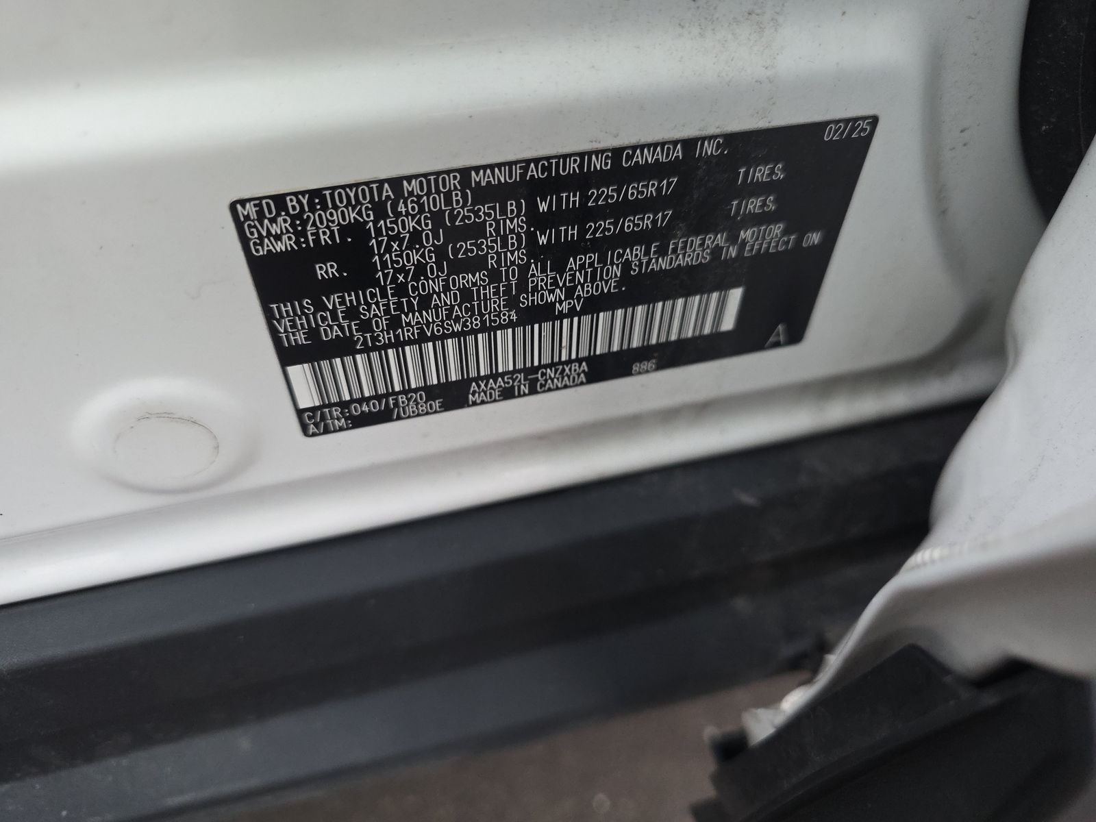 2025 Toyota RAV4 LE FWD