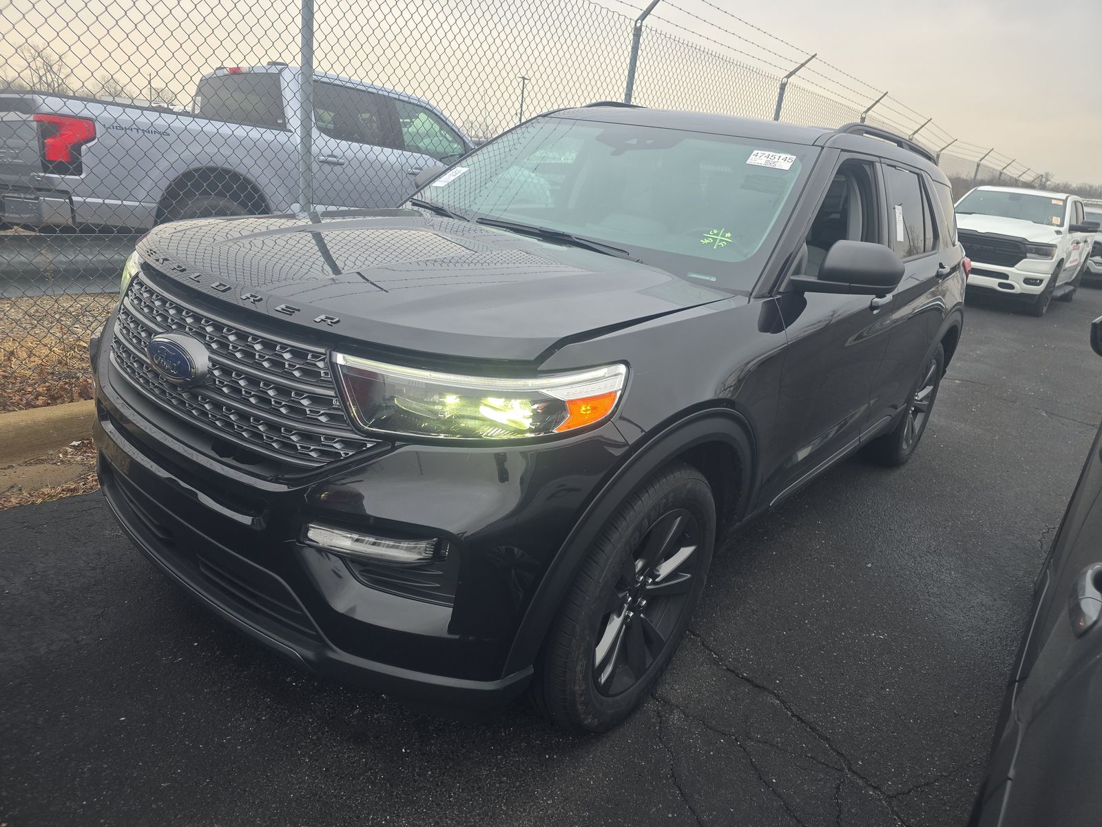 2021 Ford Explorer XLT AWD