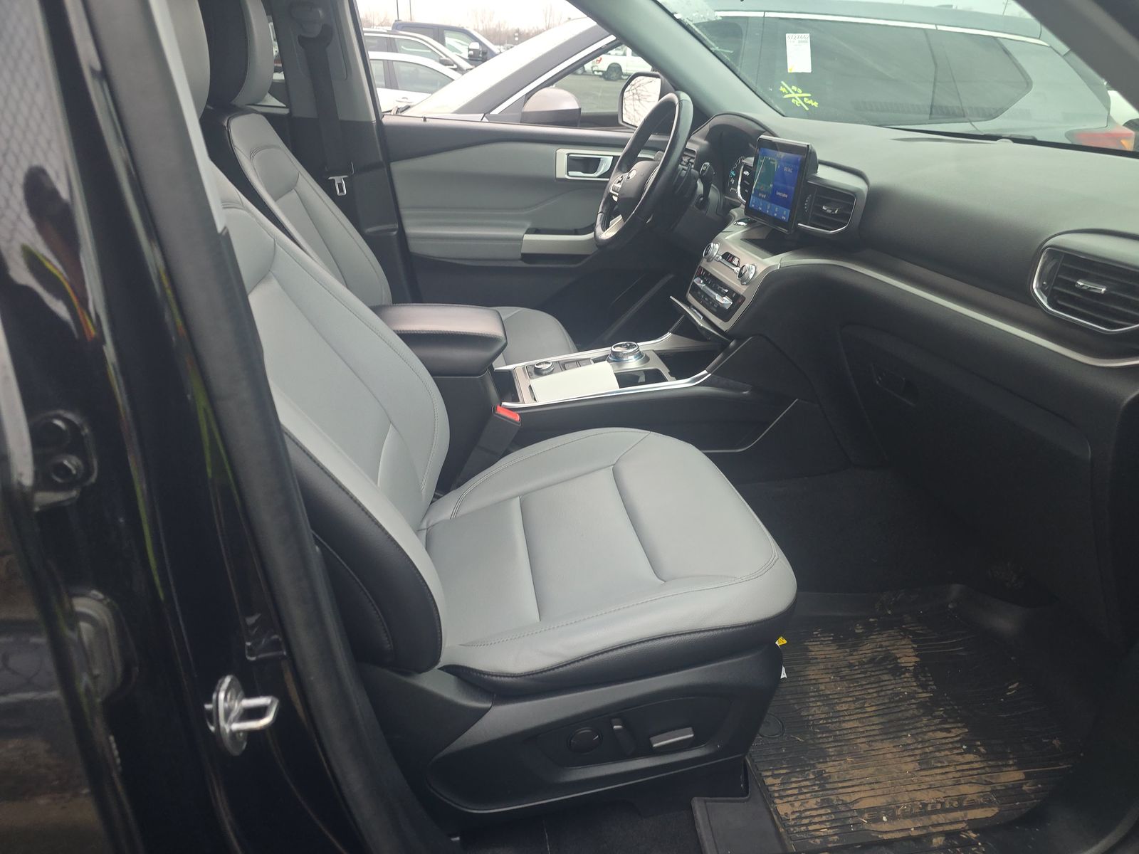 2021 Ford Explorer XLT AWD