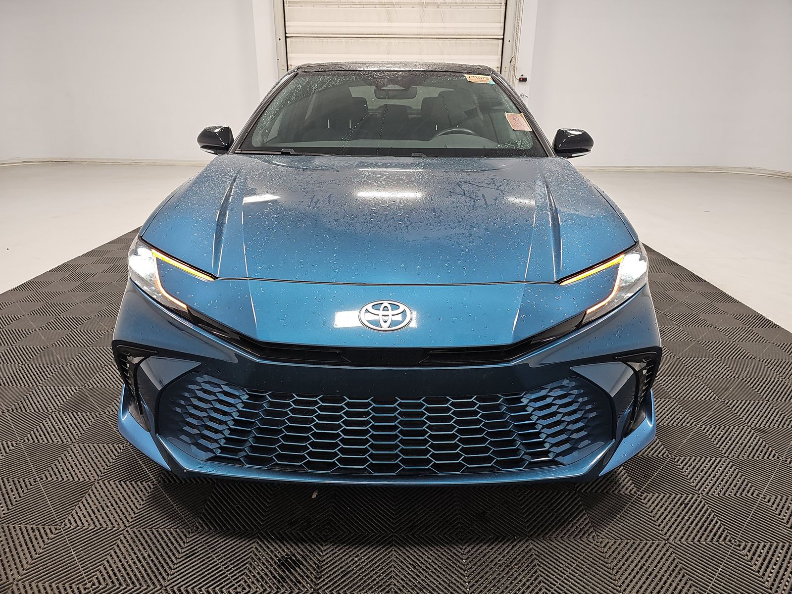 2025 Toyota Camry XSE FWD