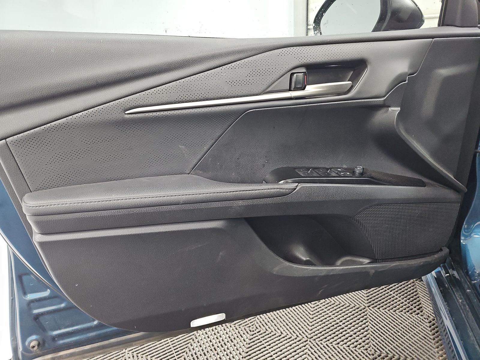 2025 Toyota Camry XSE FWD