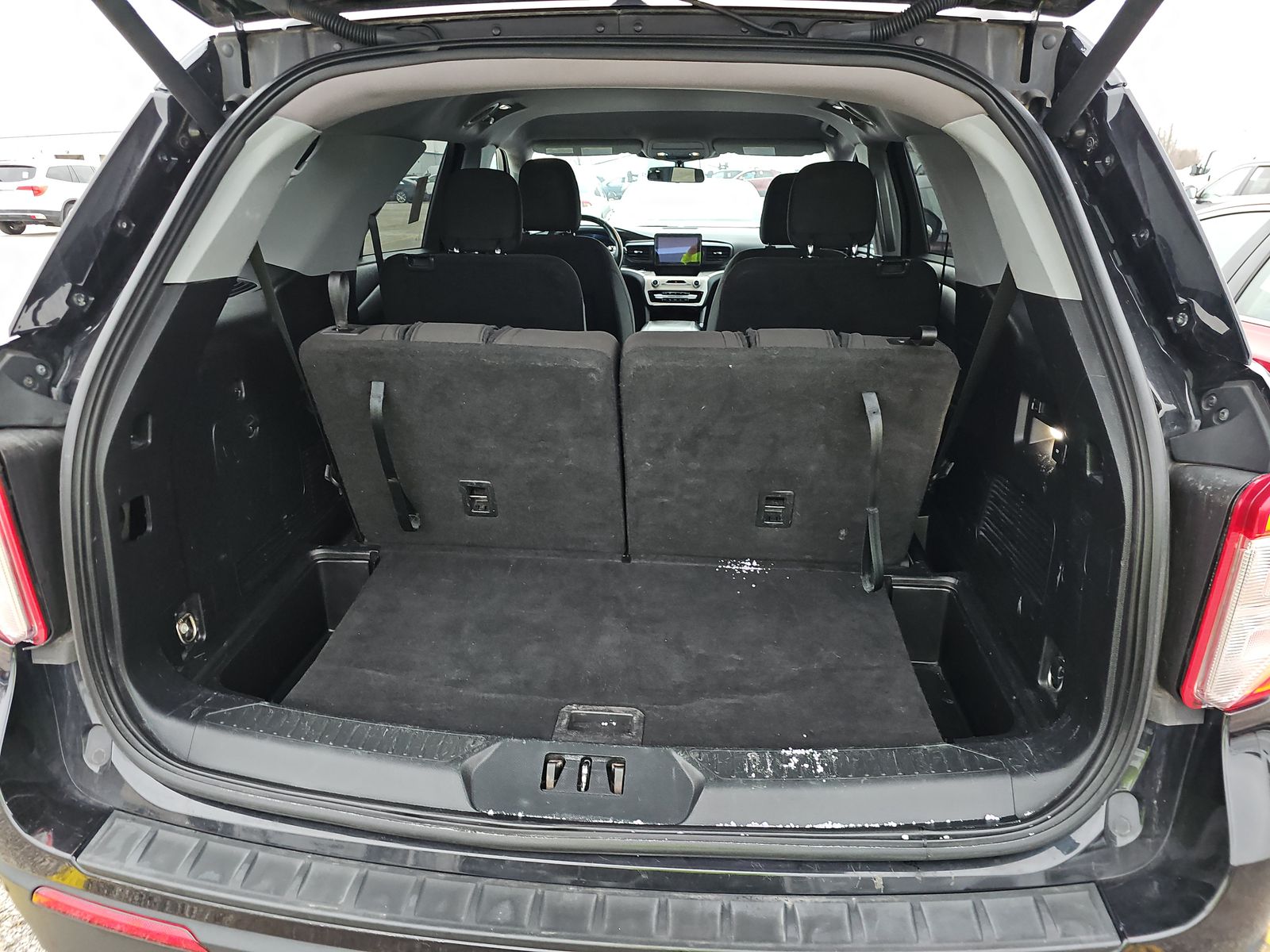 2021 Ford Explorer XLT AWD