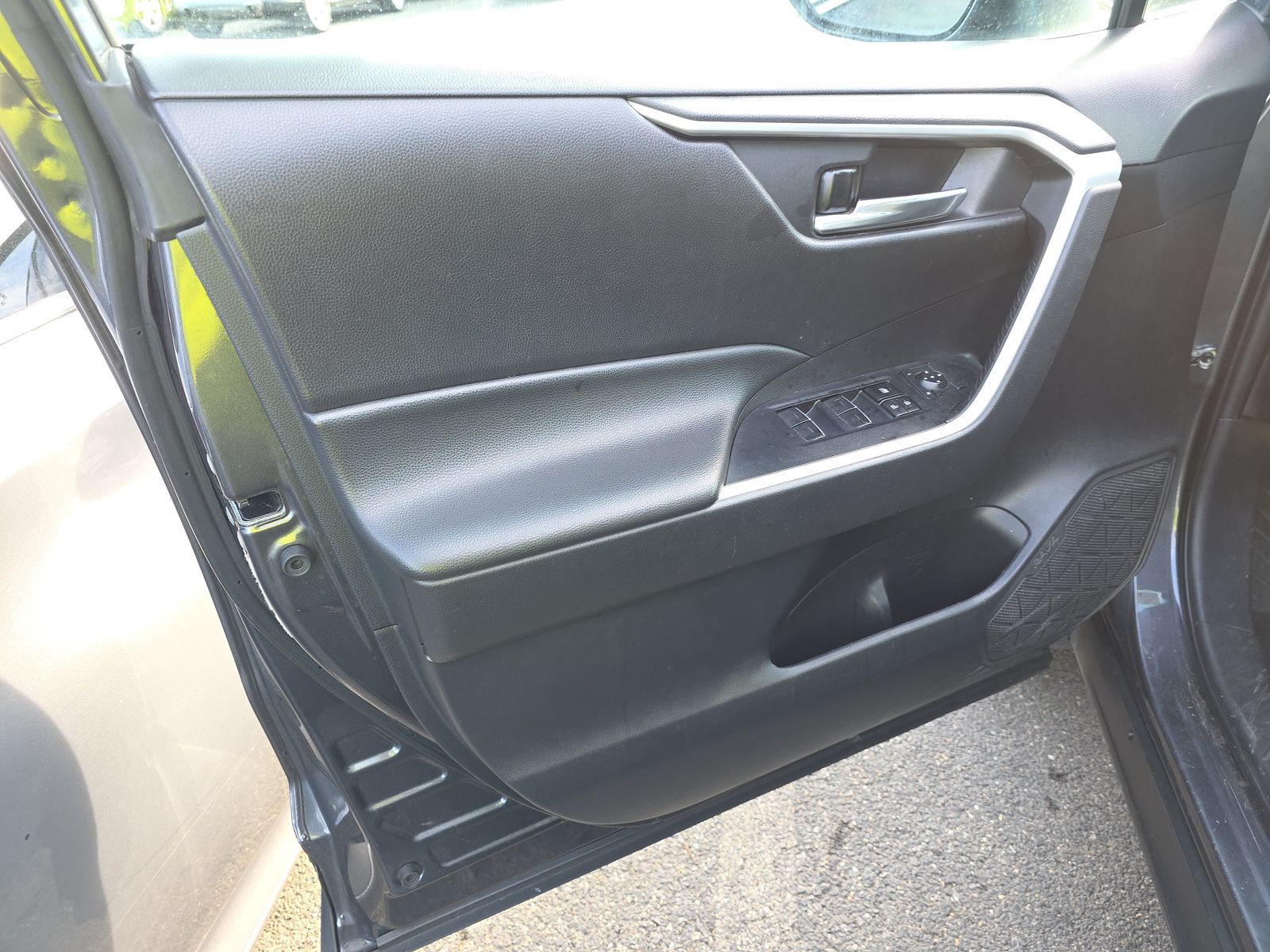 2022 Toyota RAV4 XLE AWD