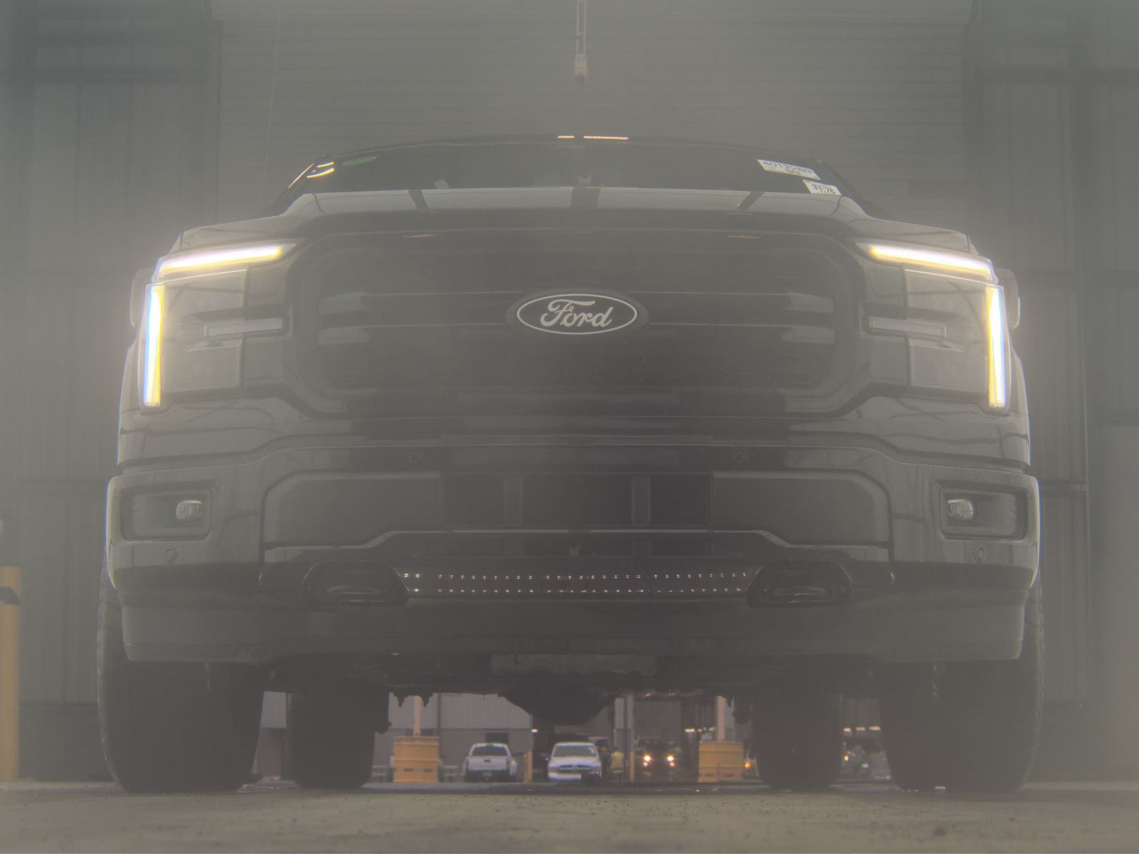 2025 Ford F-150 Hybrid Lariat AWD