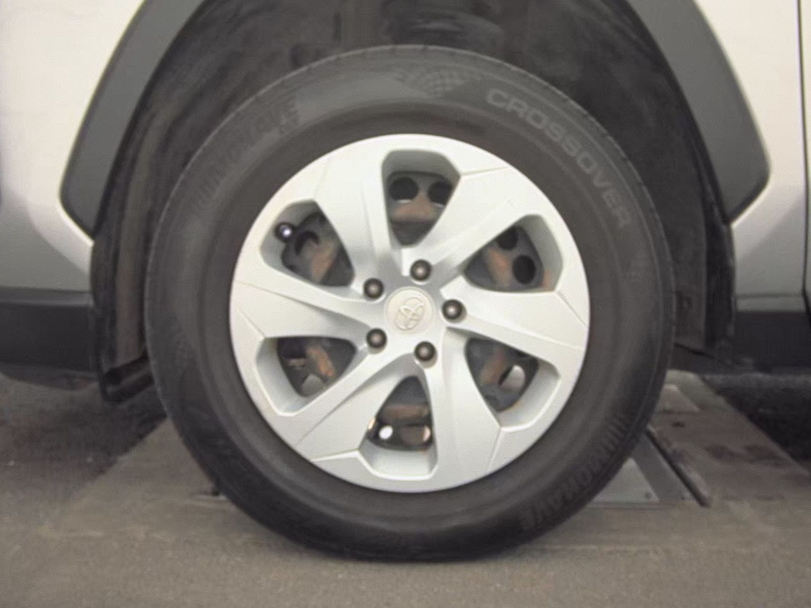 2019 Toyota RAV4 LE AWD