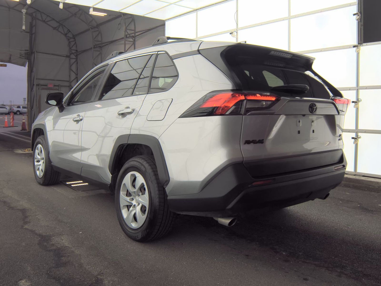 2019 Toyota RAV4 LE AWD